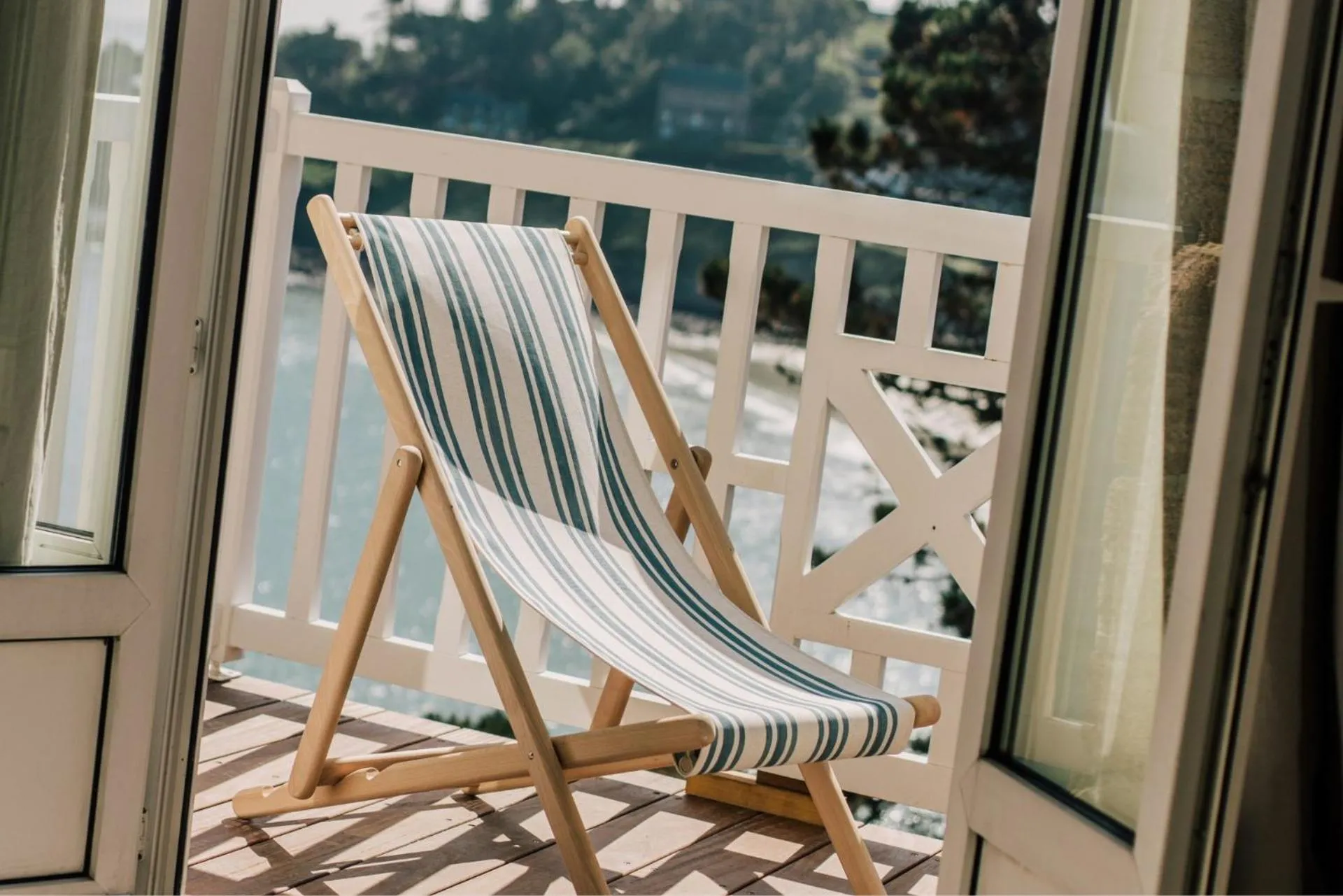 Balcony/Terrace in Les Bassans - Fontenille Collection