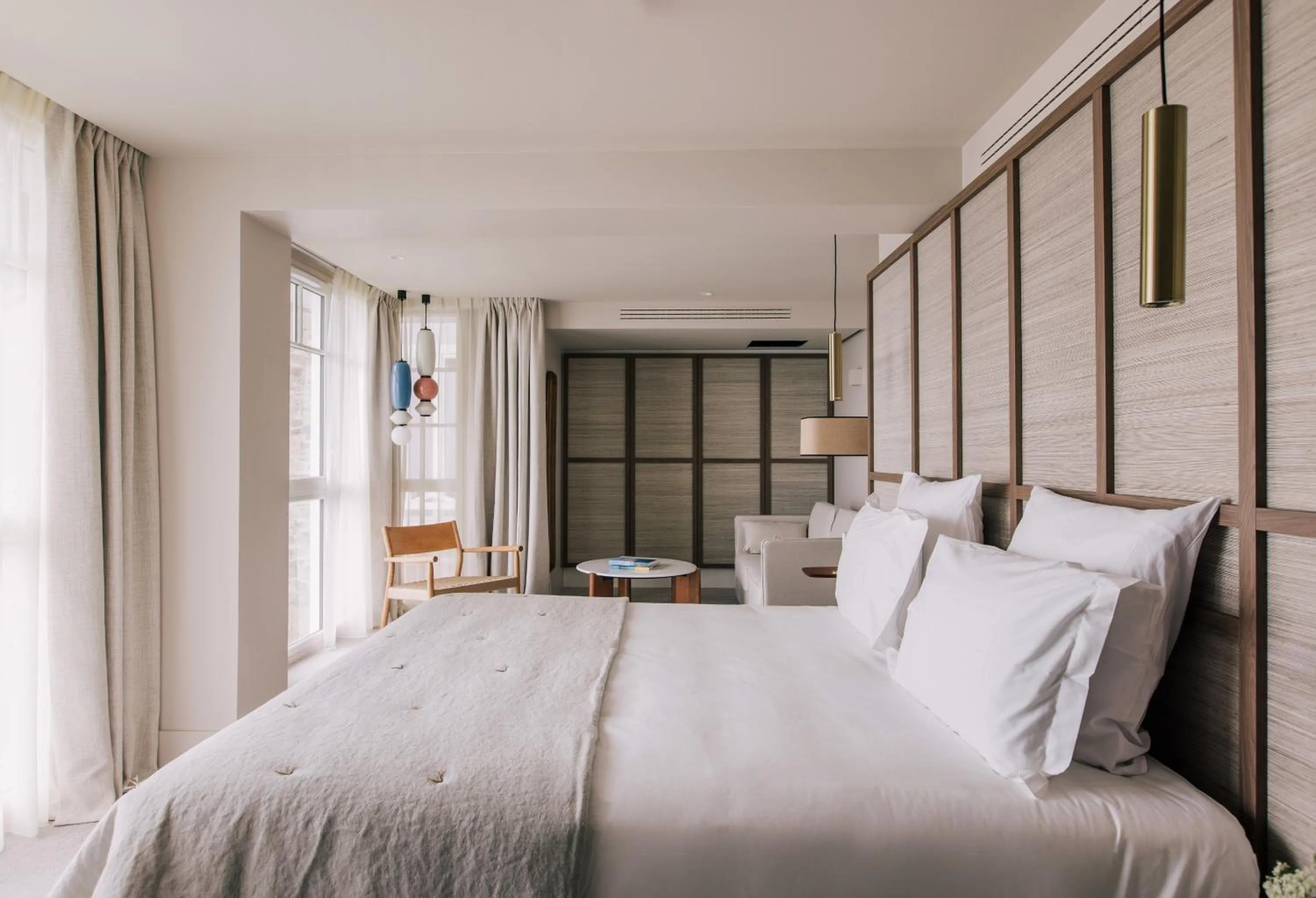 Bed in Les Bassans - Fontenille Collection