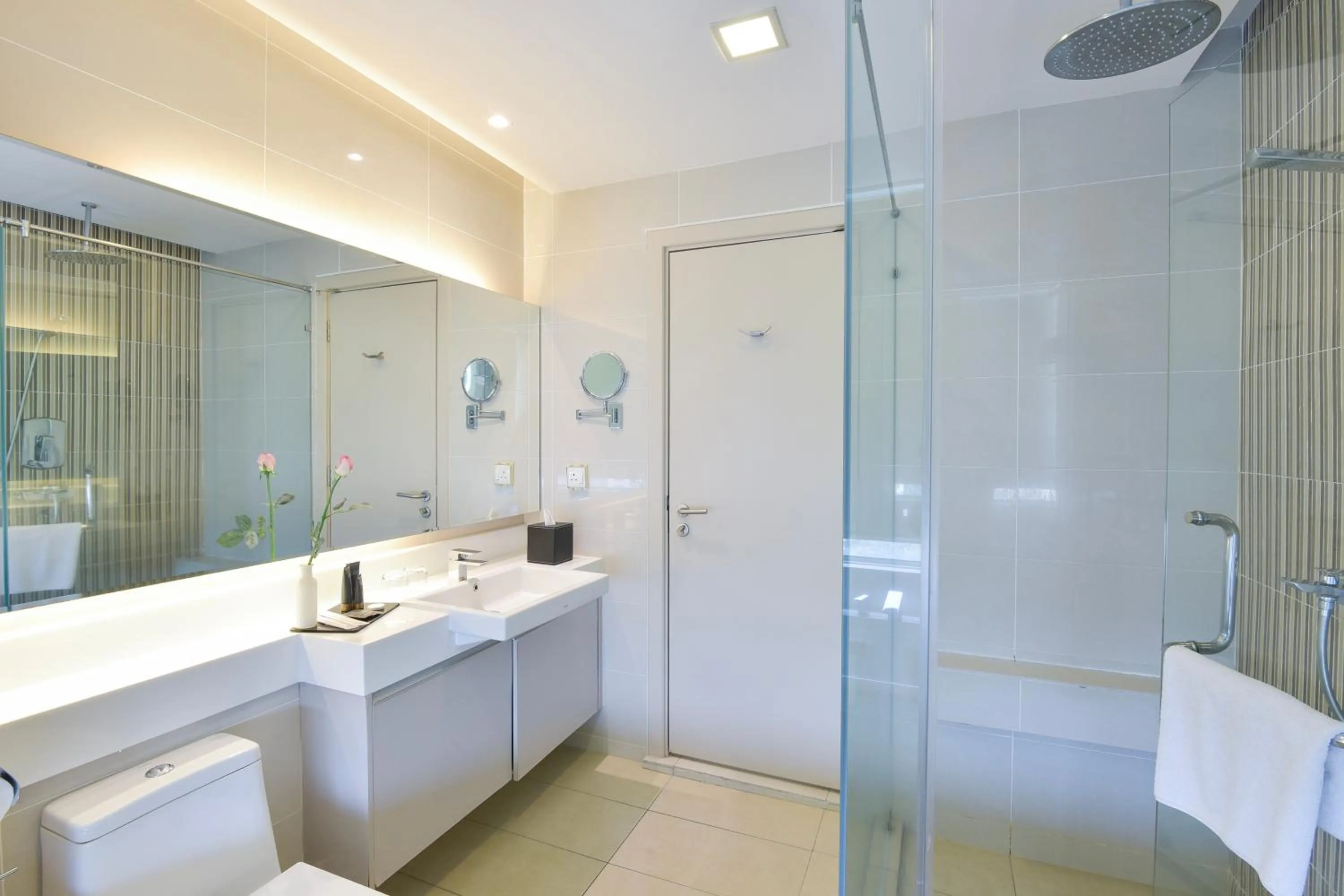 Bathroom in Sunday Hotel Near Petronas Twin Tower Formerly Suasana Suites