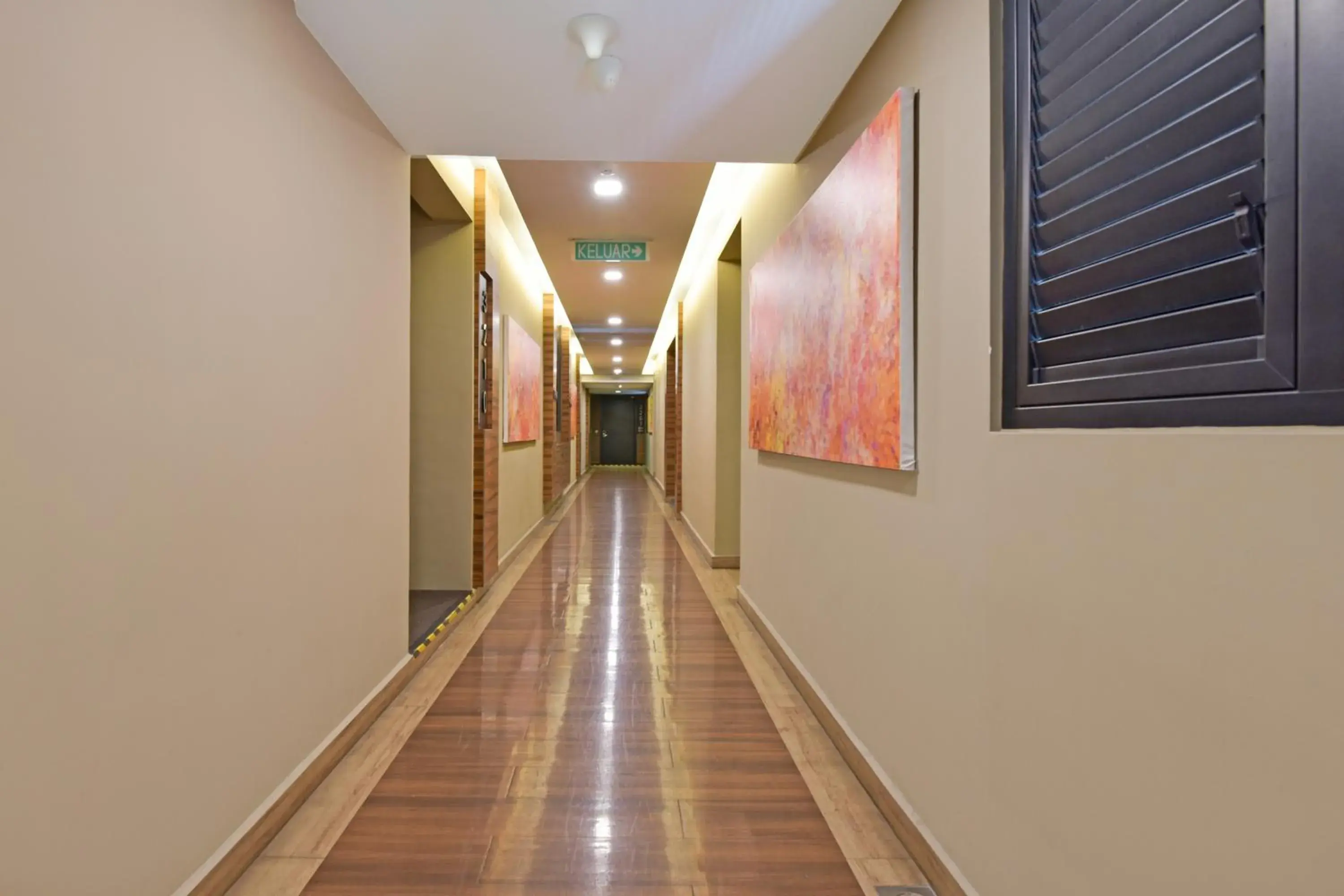 Lobby or reception in Sunday Hotel Near Petronas Twin Tower Formerly Suasana Suites Lobby or reception in Sunday Hotel Near Petronas Twin Tower Formerly Suasana Suites