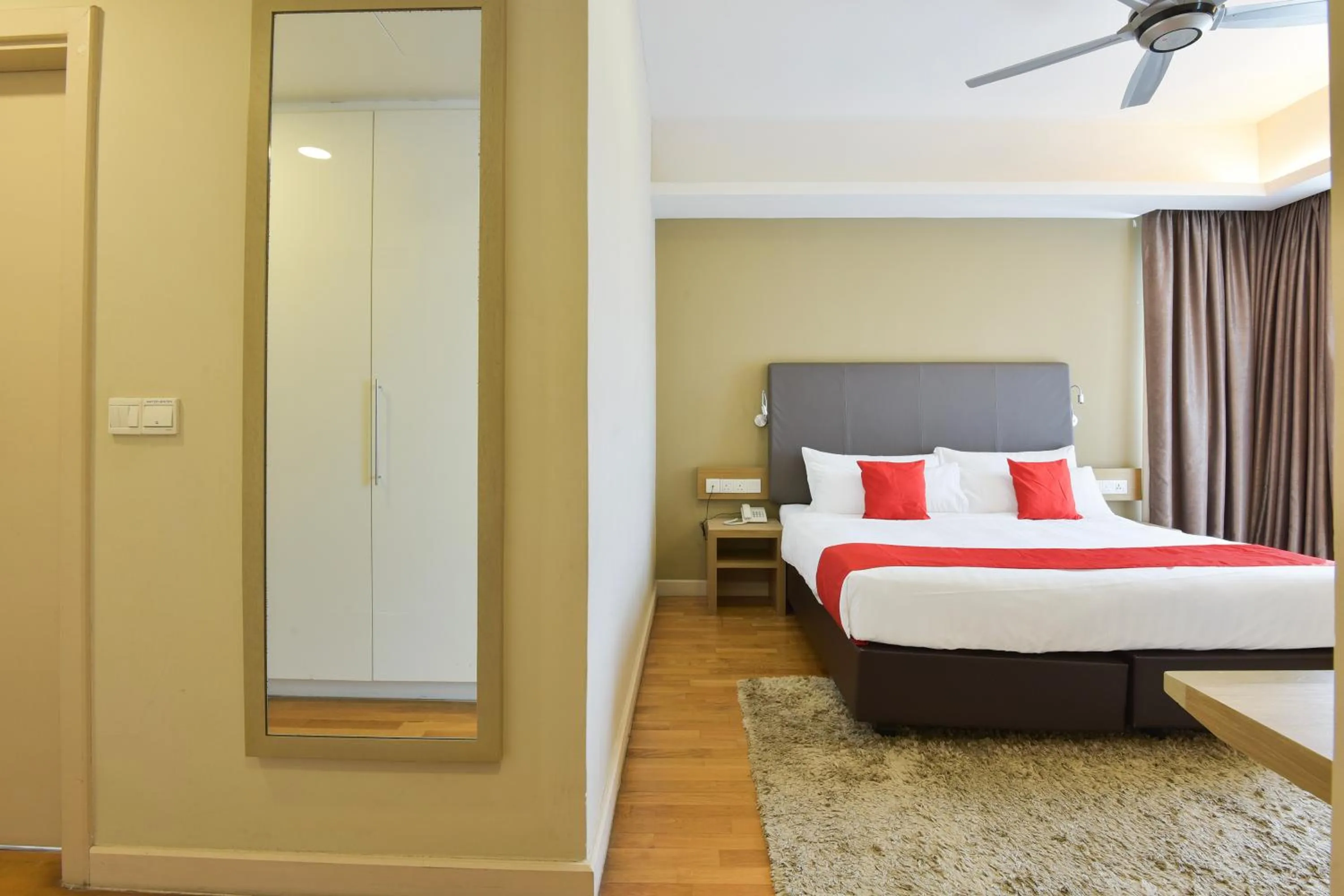 Bedroom, Bed in Sunday Hotel Near Petronas Twin Tower Formerly Suasana Suites