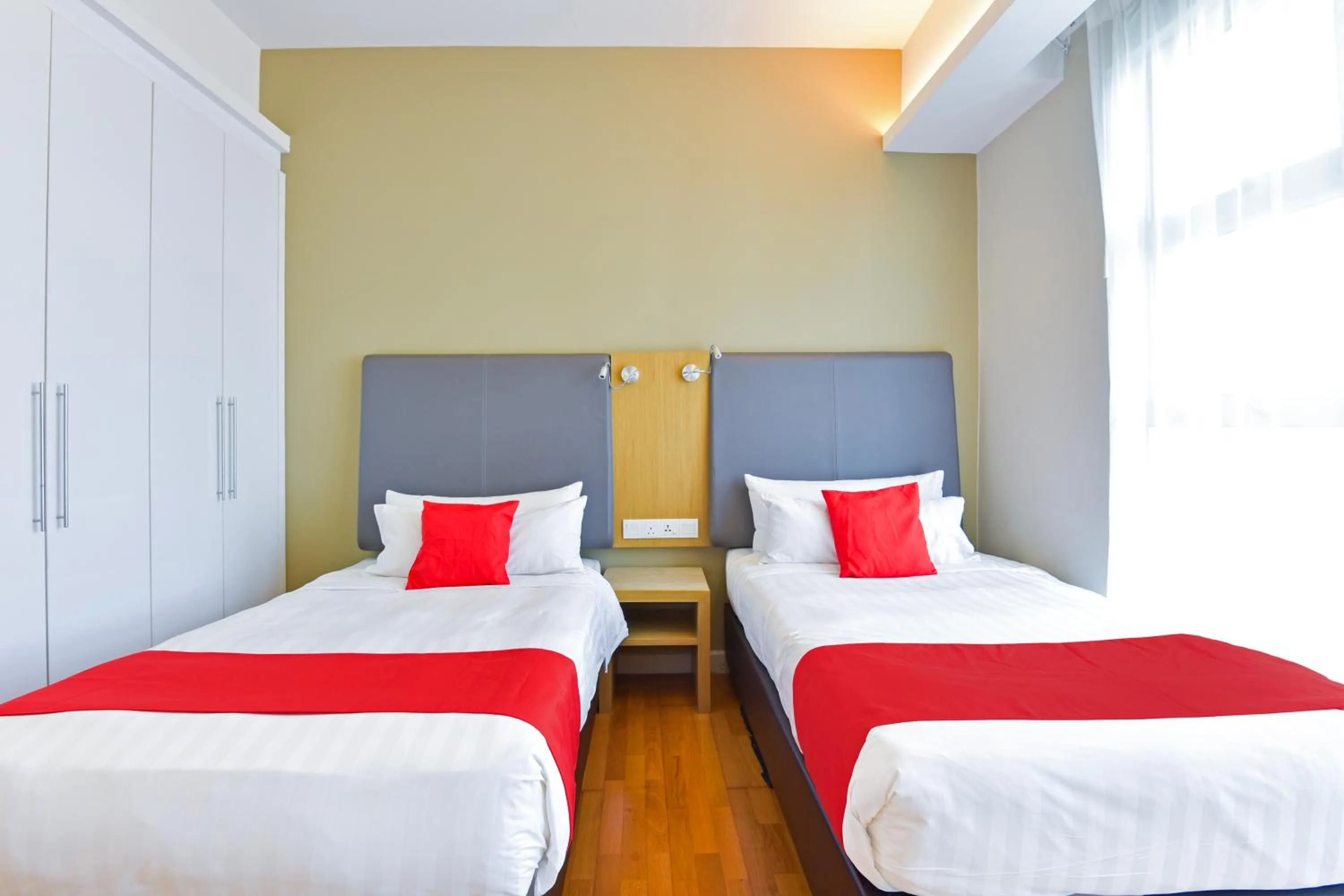 Bedroom, Bed in Sunday Hotel Near Petronas Twin Tower Formerly Suasana Suites