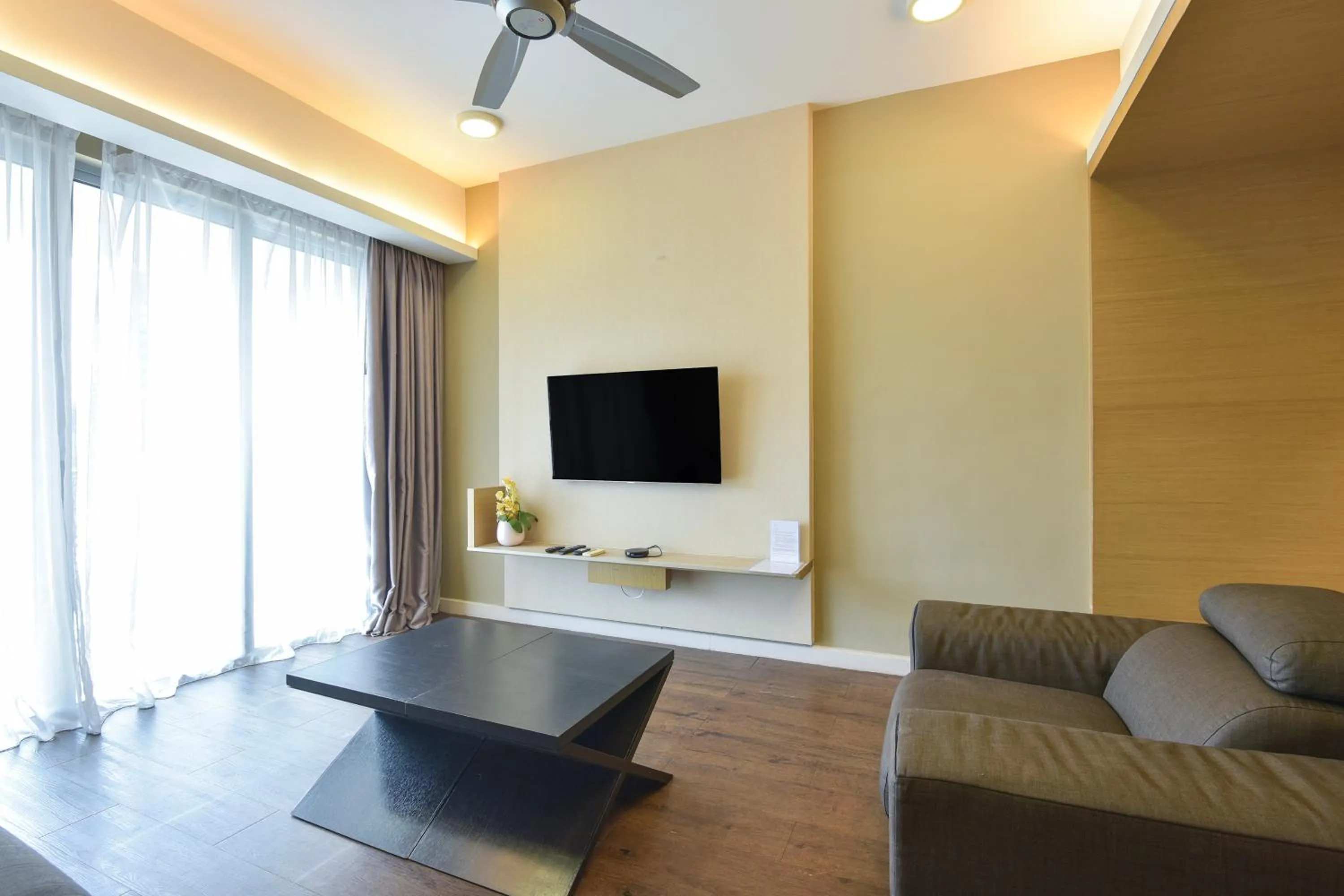 Seating area in Sunday Hotel Near Petronas Twin Tower Formerly Suasana Suites