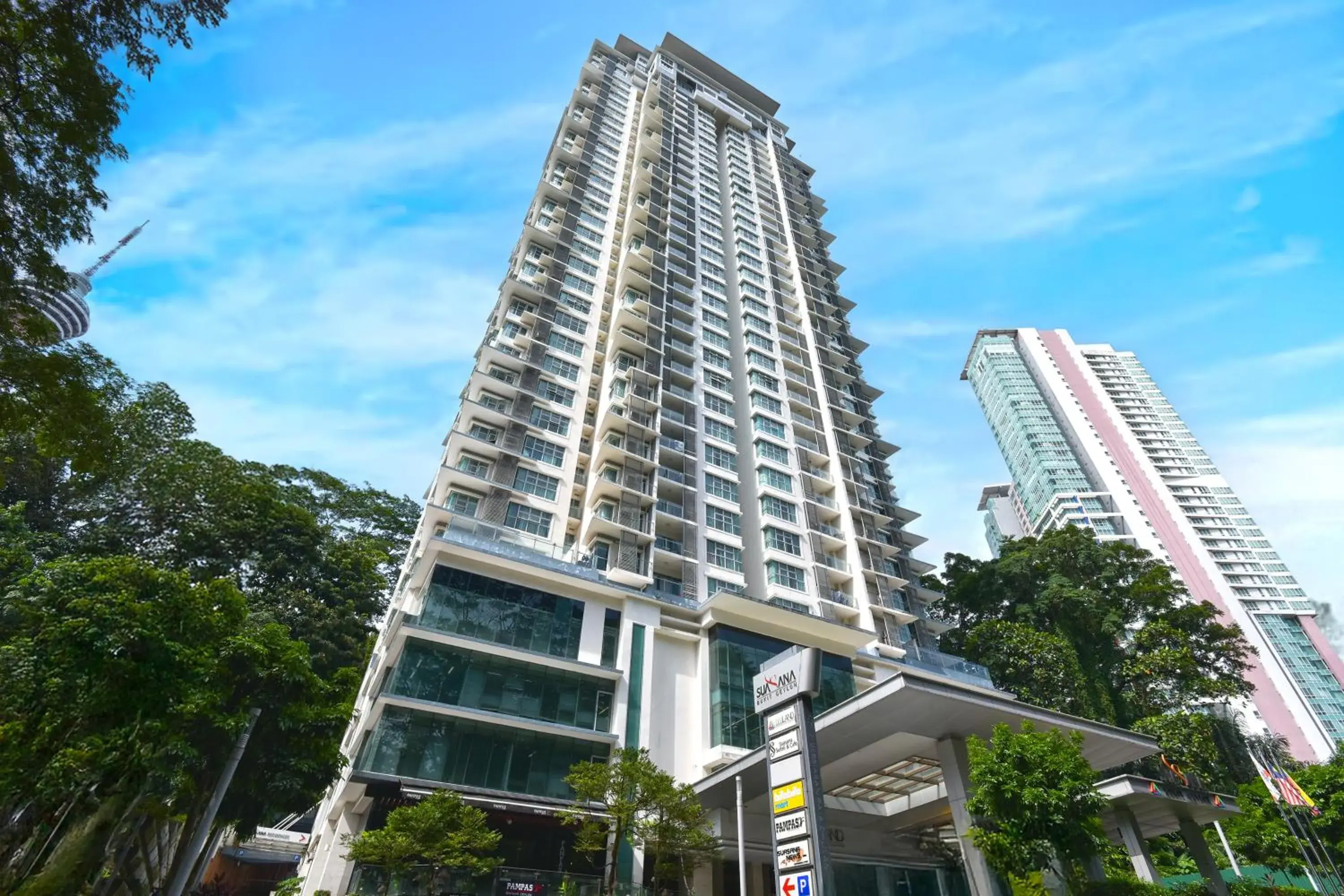 Property building in Sunday Hotel Near Petronas Twin Tower Formerly Suasana Suites Property building in Sunday Hotel Near Petronas Twin Tower Formerly Suasana Suites