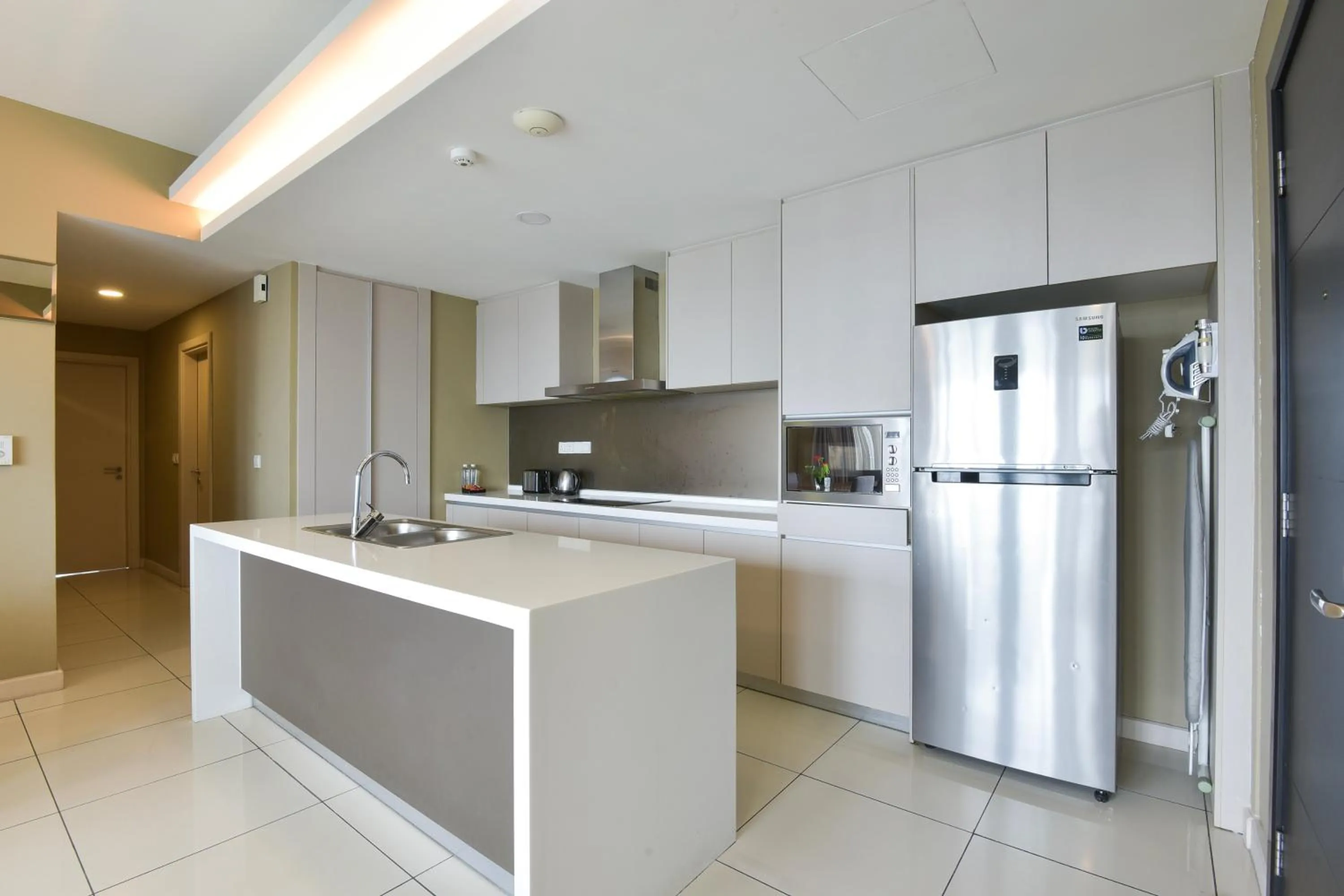 Kitchen or kitchenette in Sunday Hotel Near Petronas Twin Tower Formerly Suasana Suites