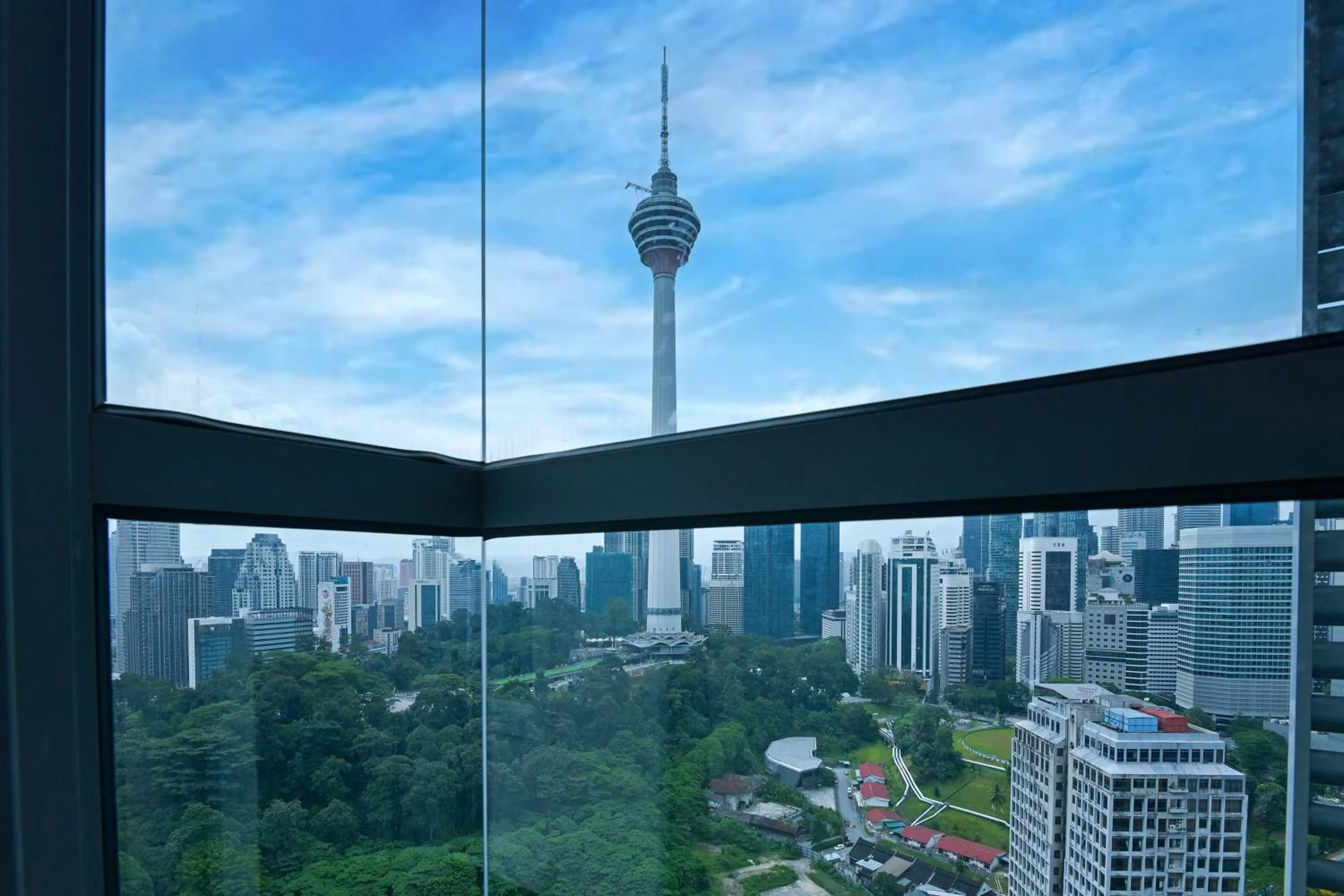 Property building in Sunday Hotel Near Petronas Twin Tower Formerly Suasana Suites