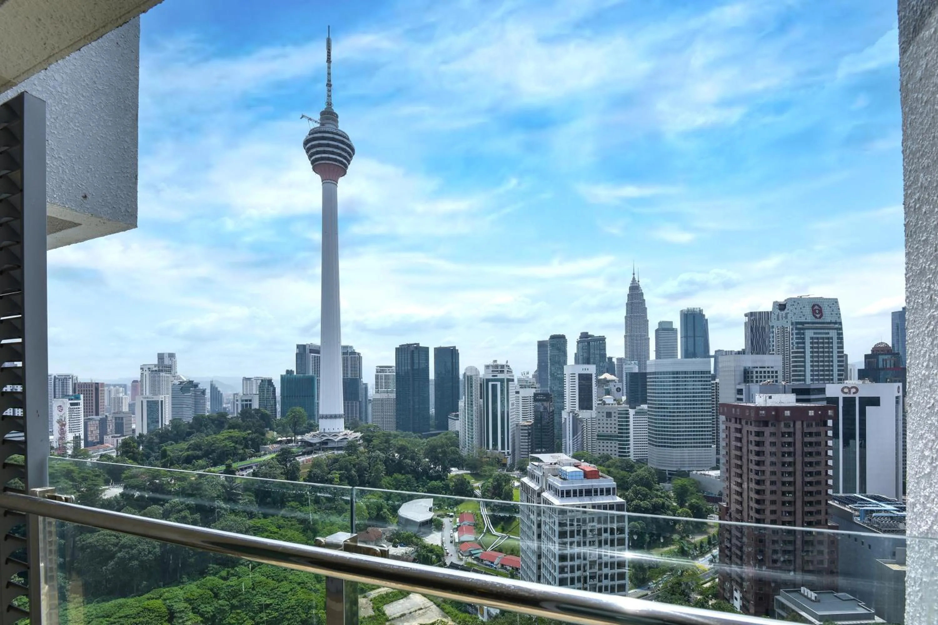 City view in Sunday Hotel Near Petronas Twin Tower Formerly Suasana Suites