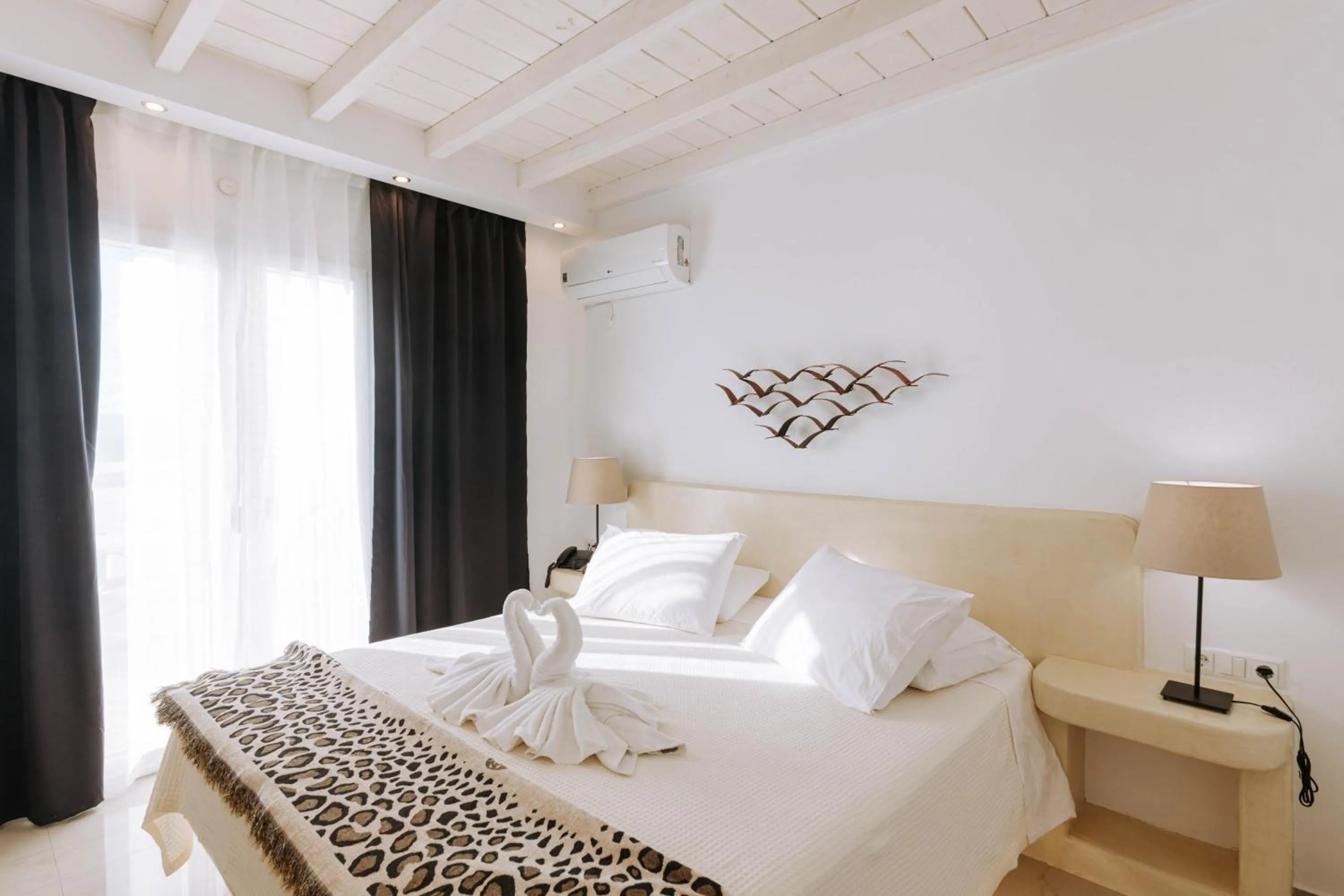 Double Room in HOTIDAY Room Collection - Naxos