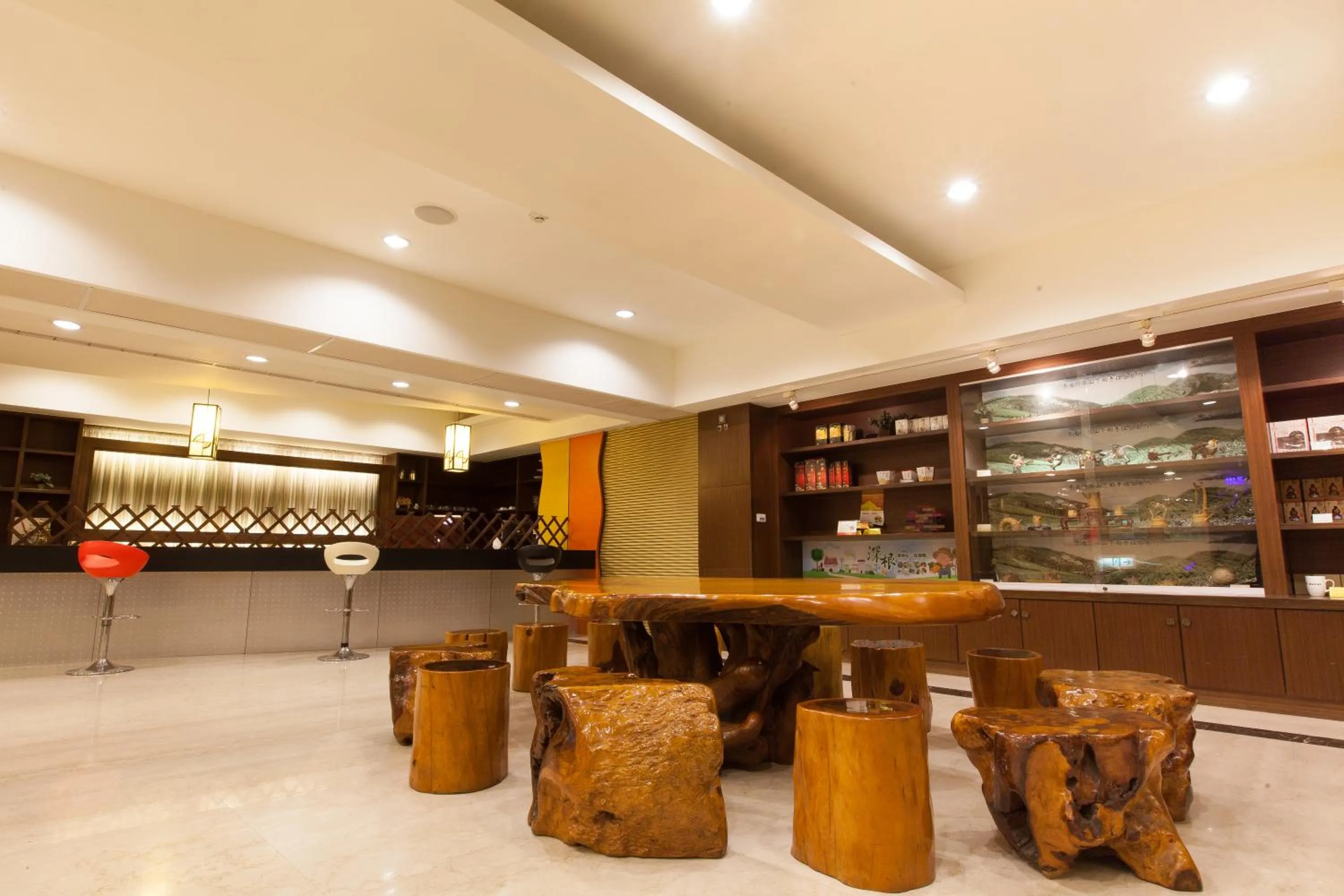 Lounge or bar in F Hotel - Chiayi