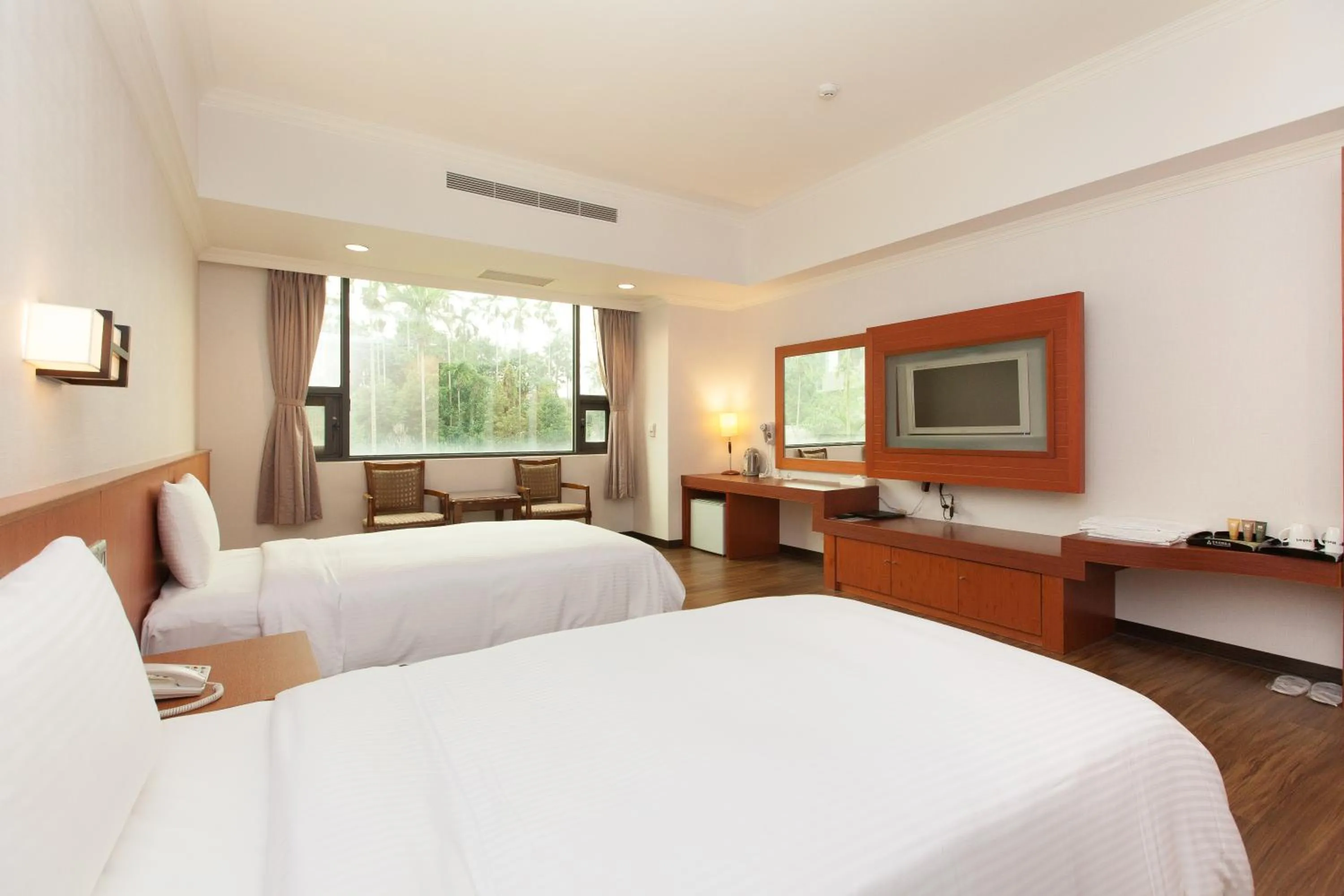 Photo of the whole room, Bed in F Hotel - Chiayi