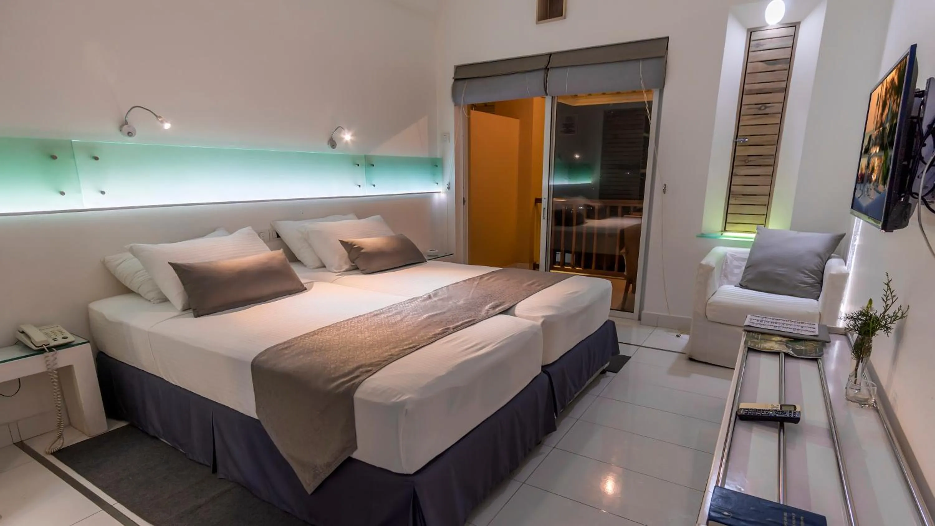 Bed in The Lady Hill Hotel