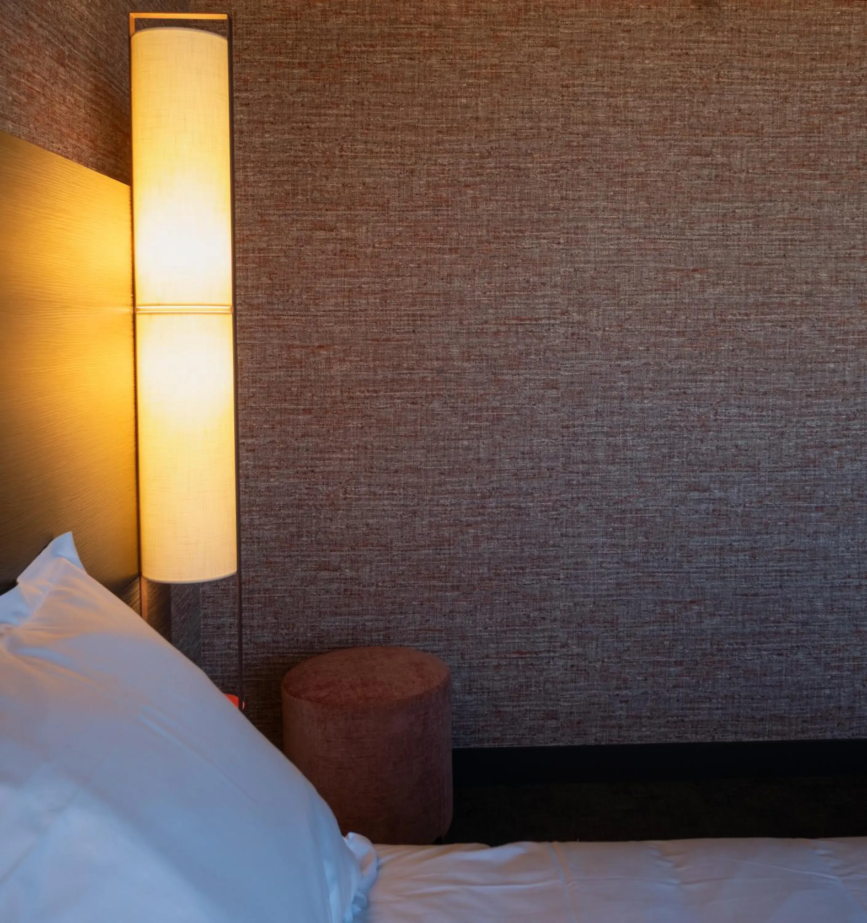 Decorative detail, Bed in Hotel Oceania Lyon Decorative detail, Bed in Hotel Oceania Lyon