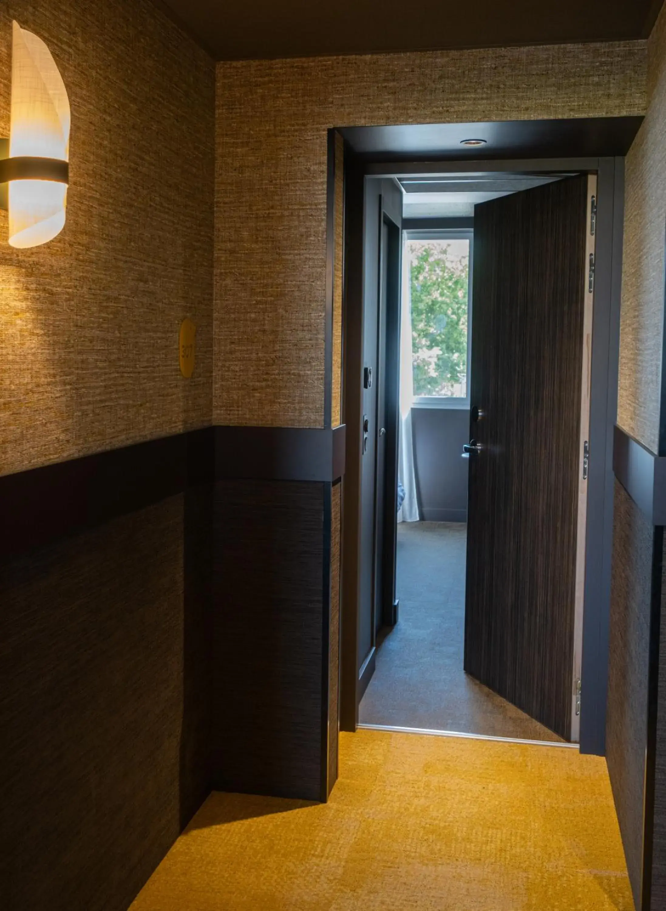 Photo of the whole room, Bed in Hotel Oceania Lyon Photo of the whole room, Bed in Hotel Oceania Lyon