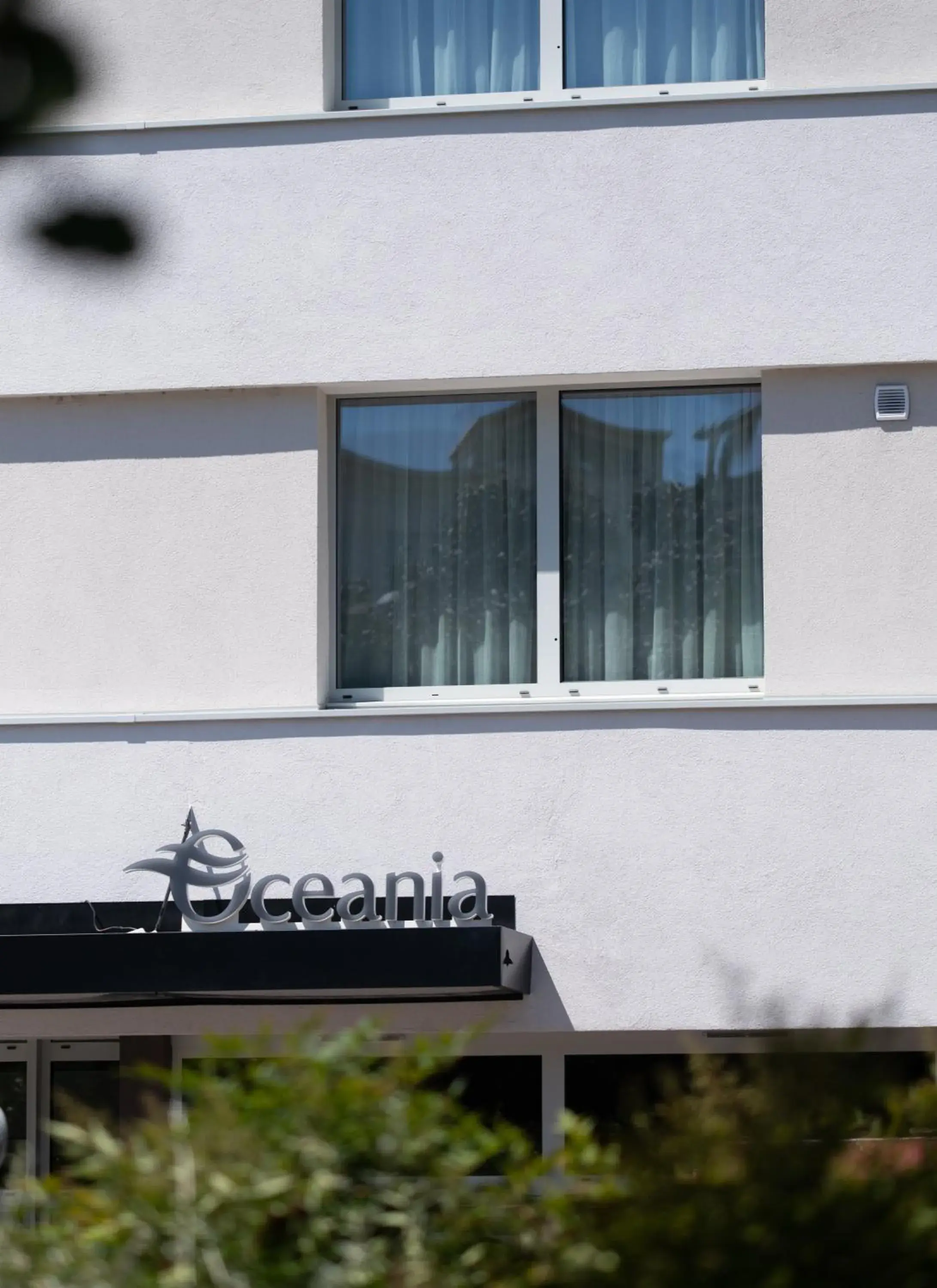 Facade/entrance in Hotel Oceania Lyon Facade/entrance in Hotel Oceania Lyon