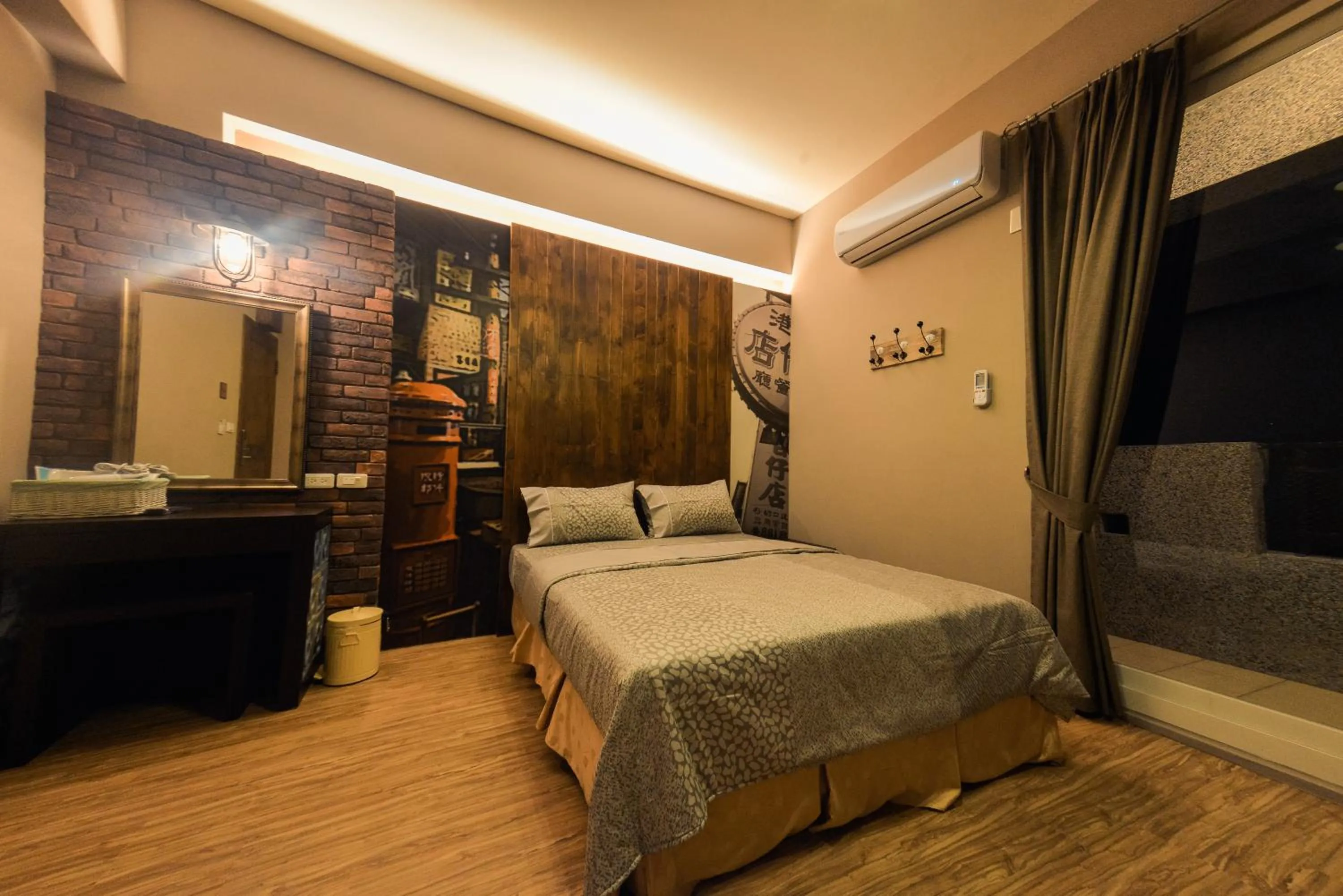 Photo of the whole room, Bed in Minsuku B&B