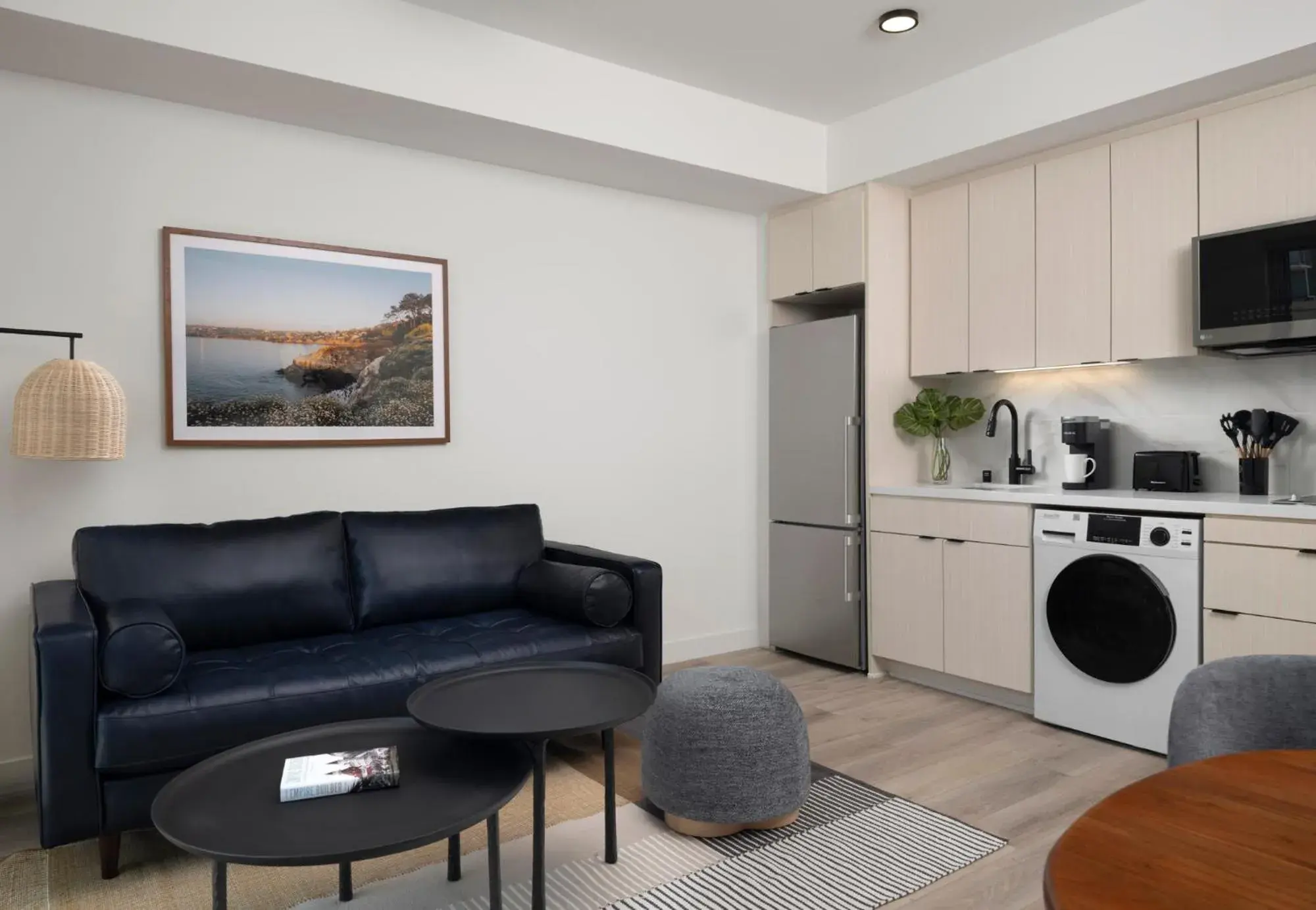 Seating area in Sentral Gaslamp Quarter Seating area in Sentral Gaslamp Quarter