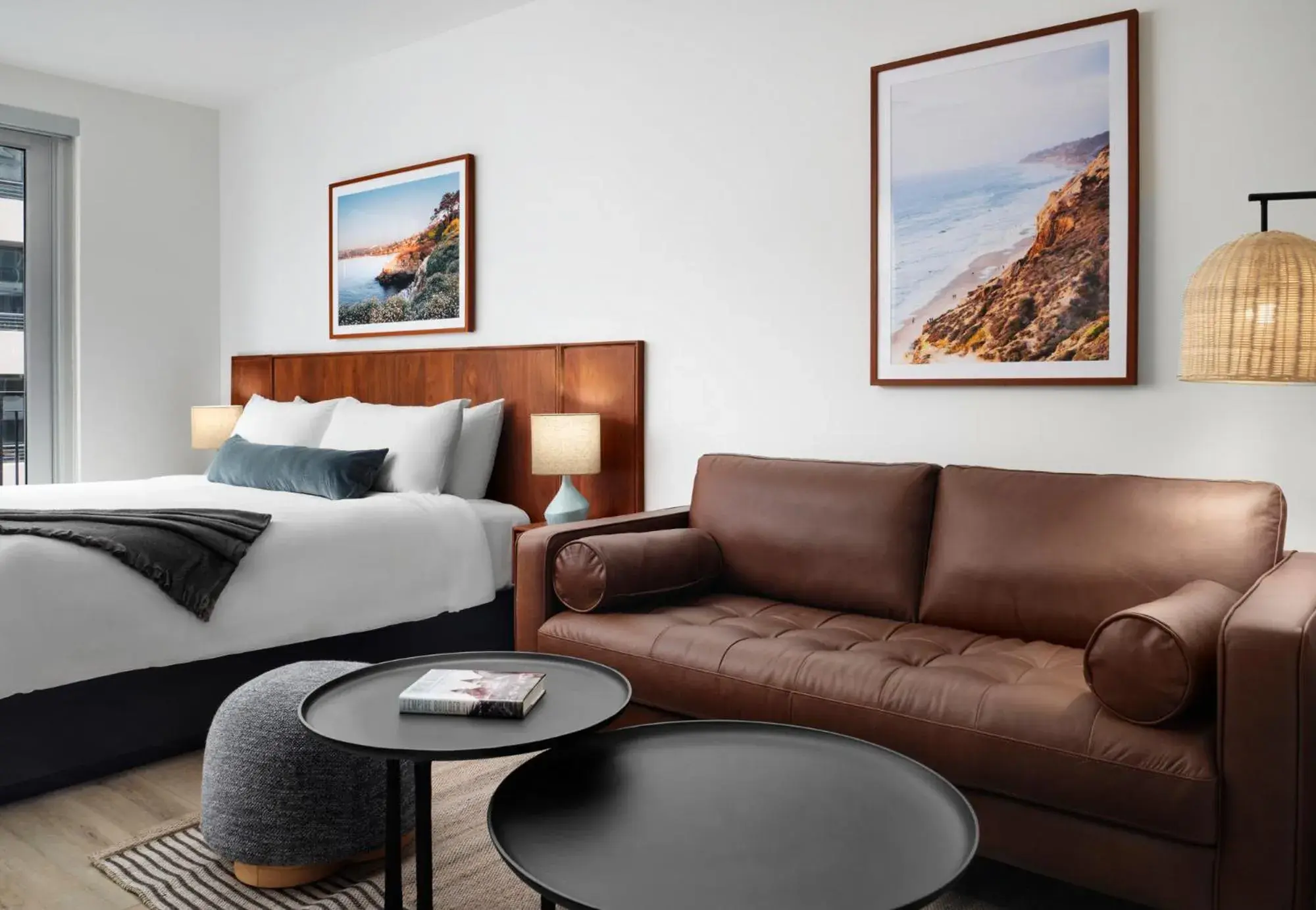 Seating area, Bed in Sentral Gaslamp Quarter Seating area, Bed in Sentral Gaslamp Quarter