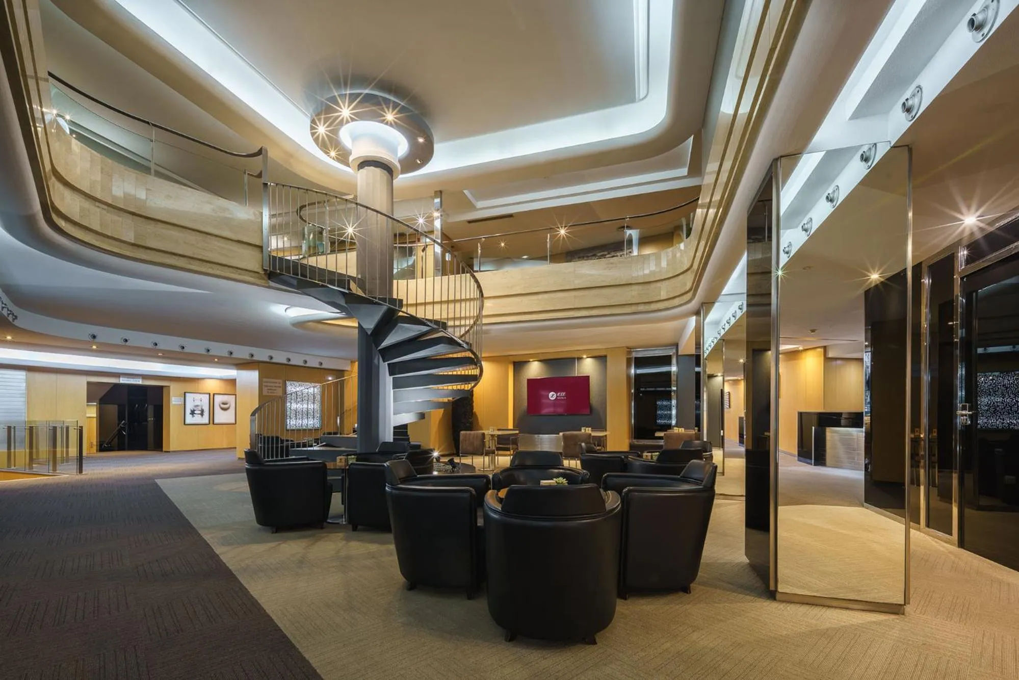 Area and facilities in Exe Almería Centro