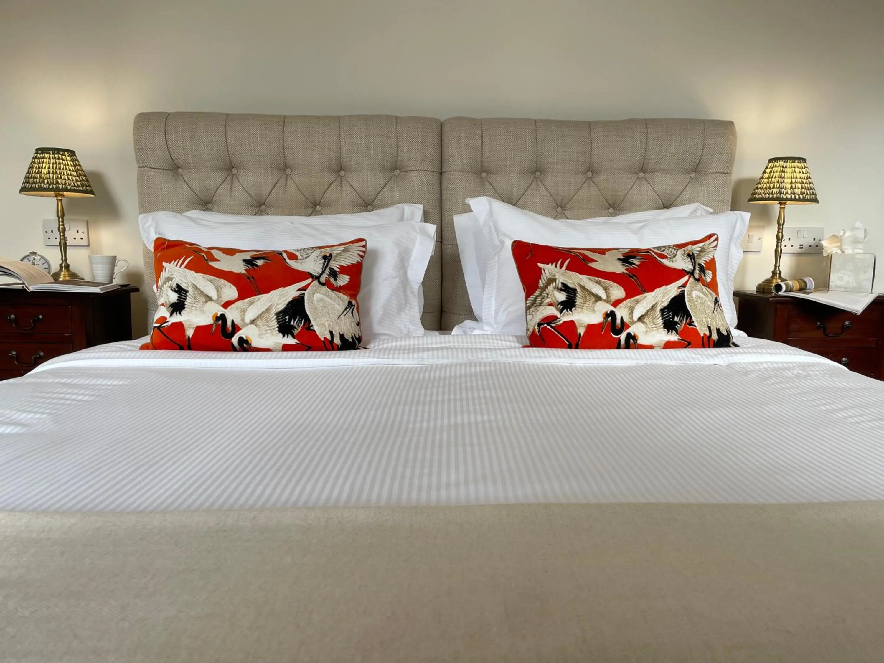 Bedroom, Bed in Edgcott House