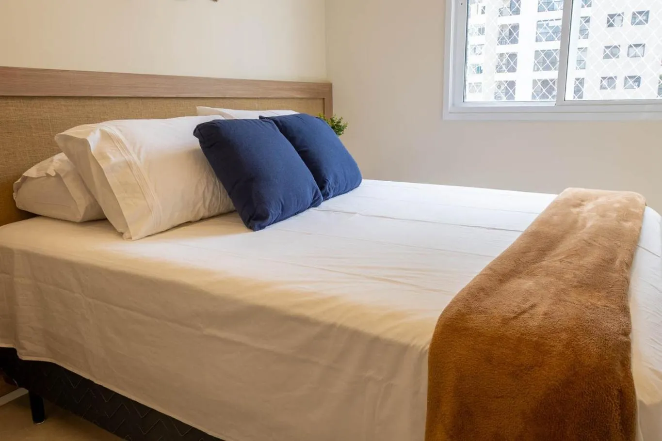 Confortavel Apartamento com Wi-Fi, pe na areia