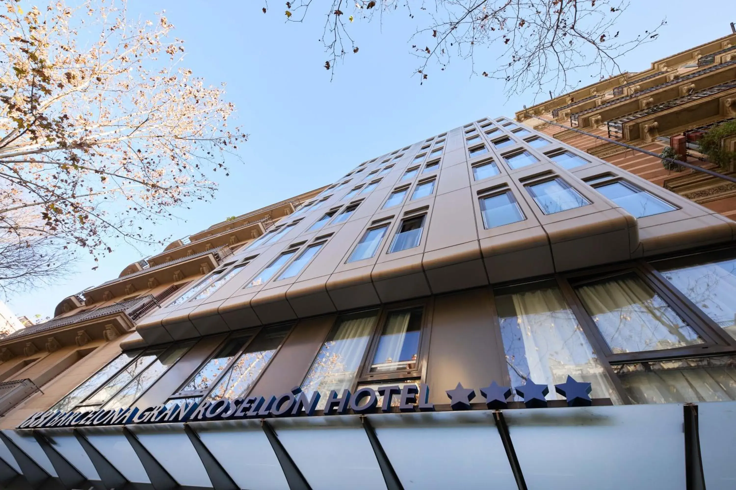 Property building in 1881 Barcelona Gran Rosellon Hotel Property building in 1881 Barcelona Gran Rosellon Hotel
