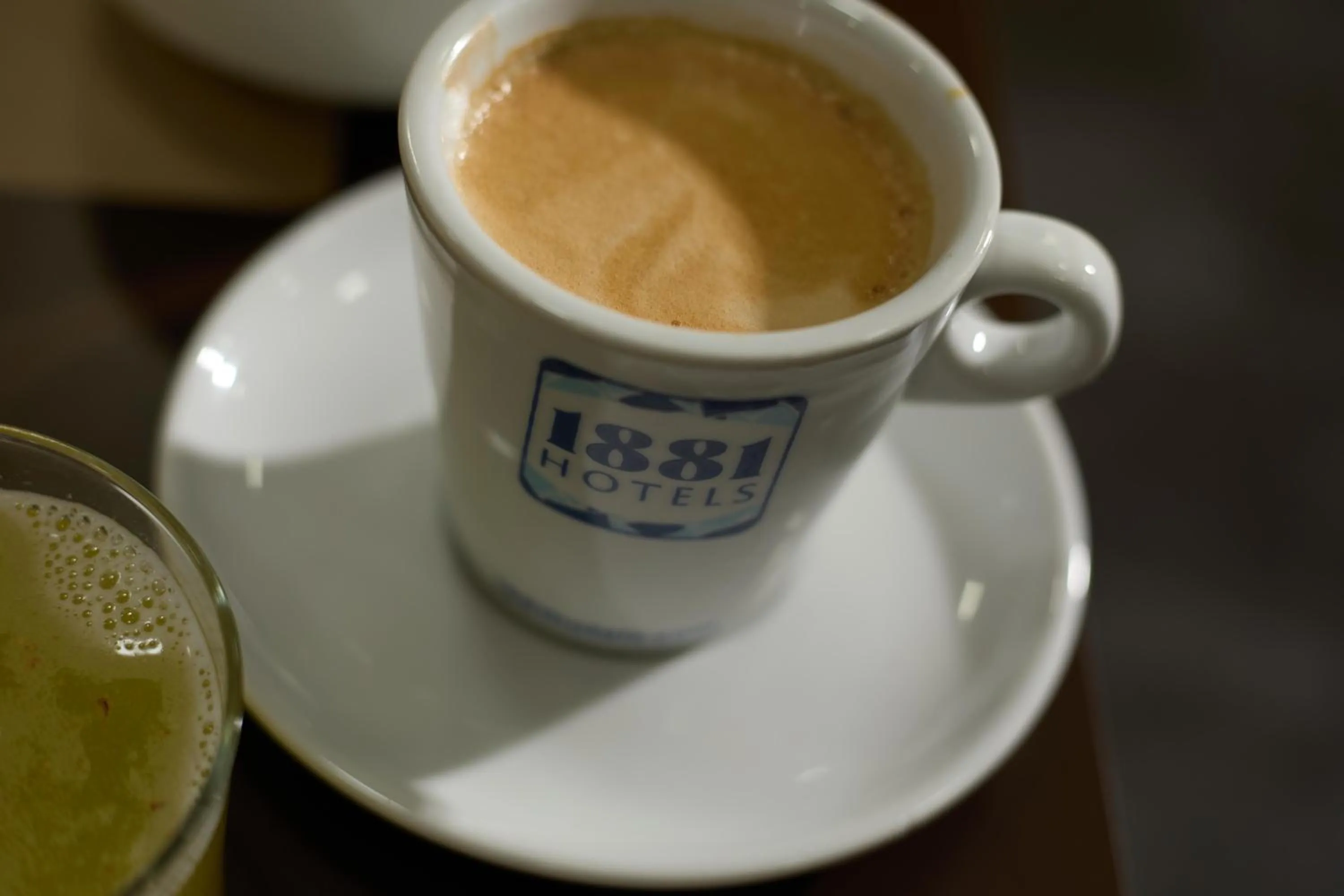 Restaurant/places to eat in 1881 Barcelona Gran Rosellon Hotel