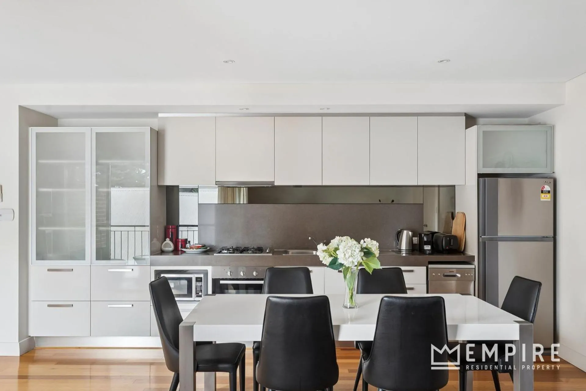Parklane Apartments