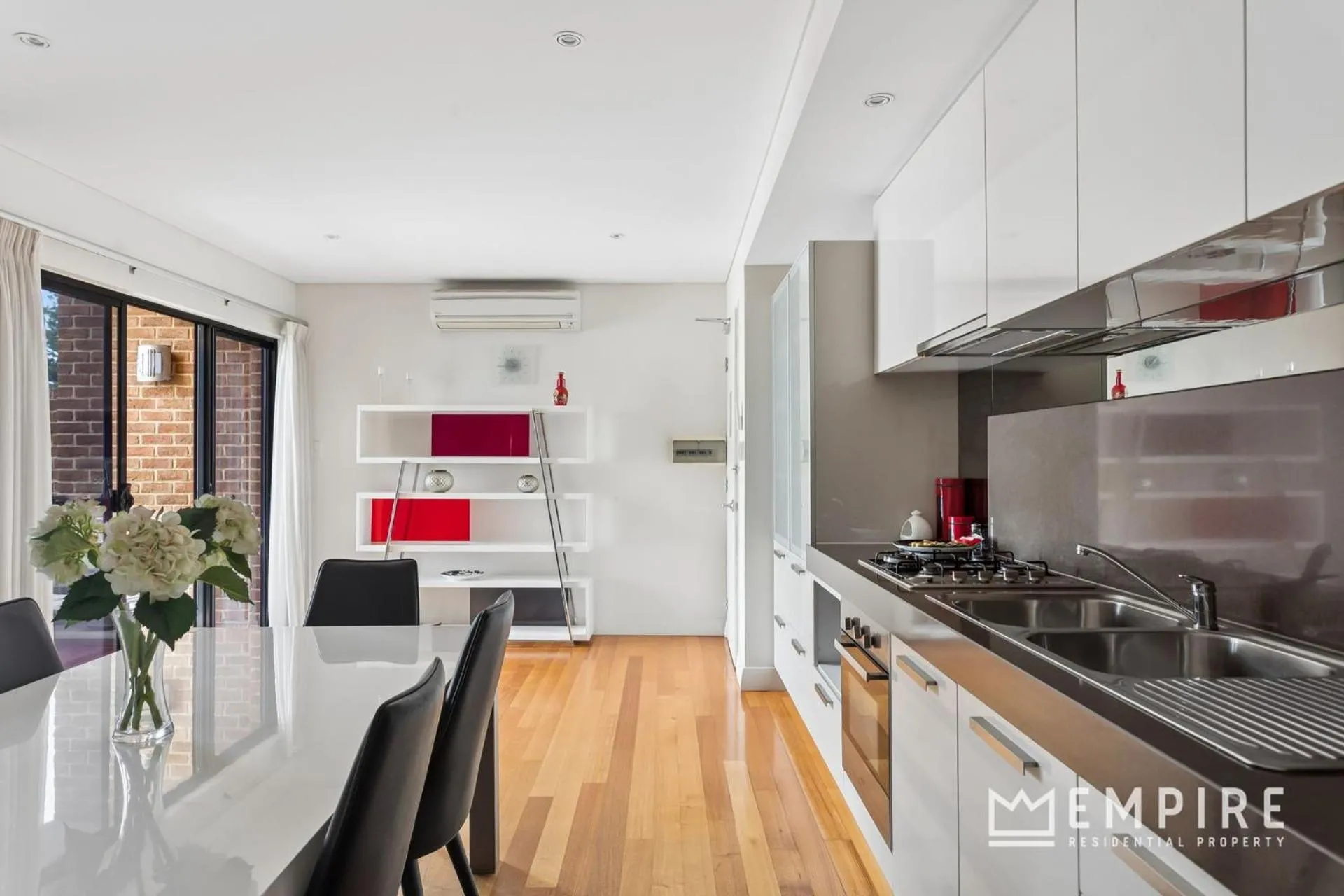Parklane Apartments