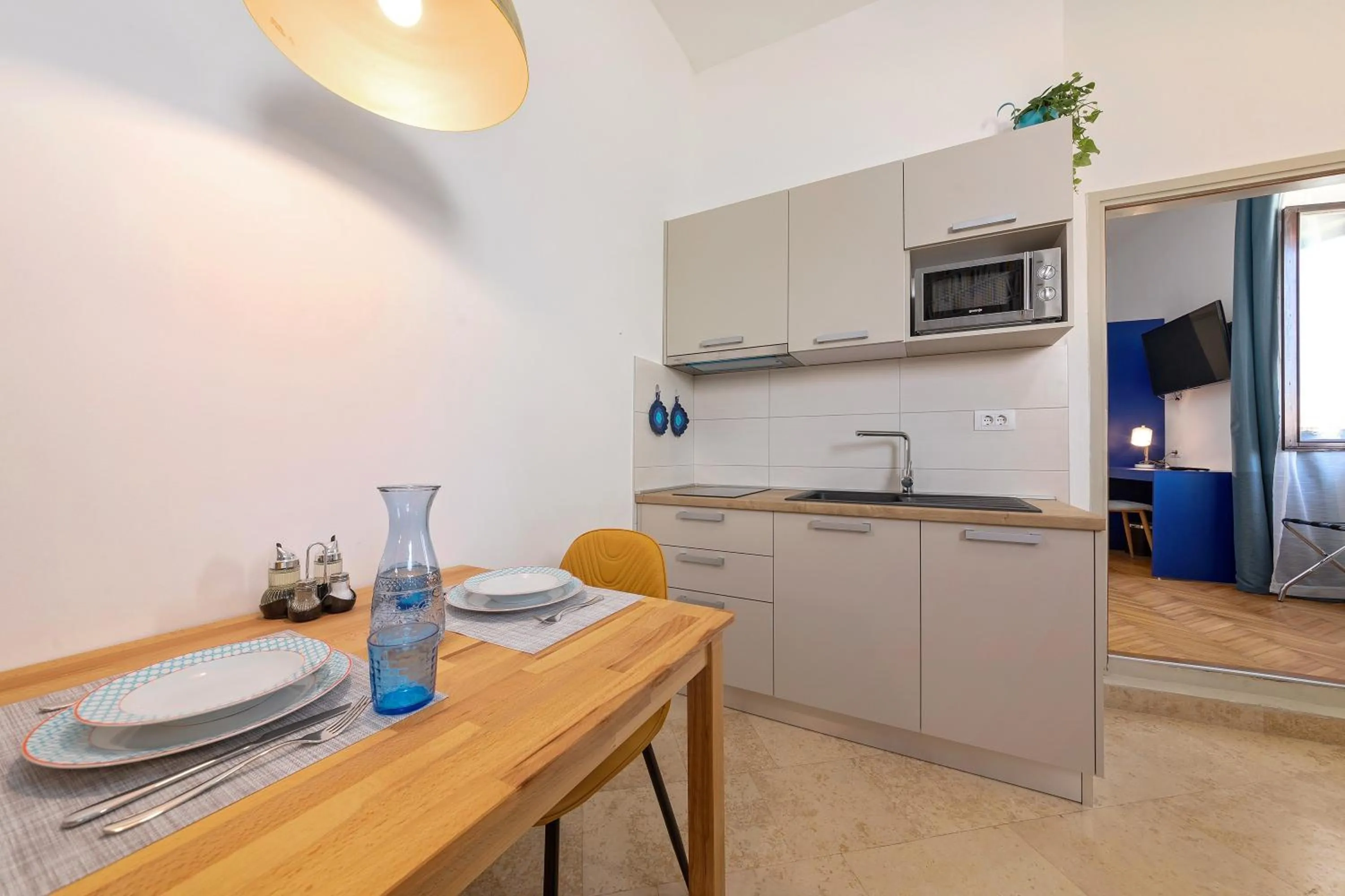 Coffee/tea facilities in Apartment Arena