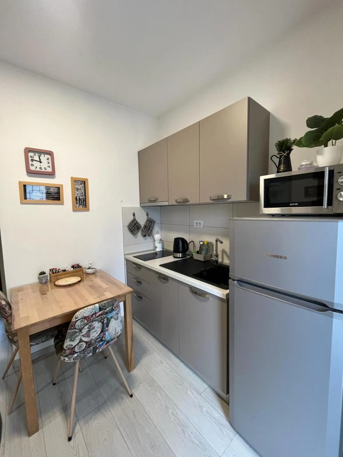 Apartment Arena