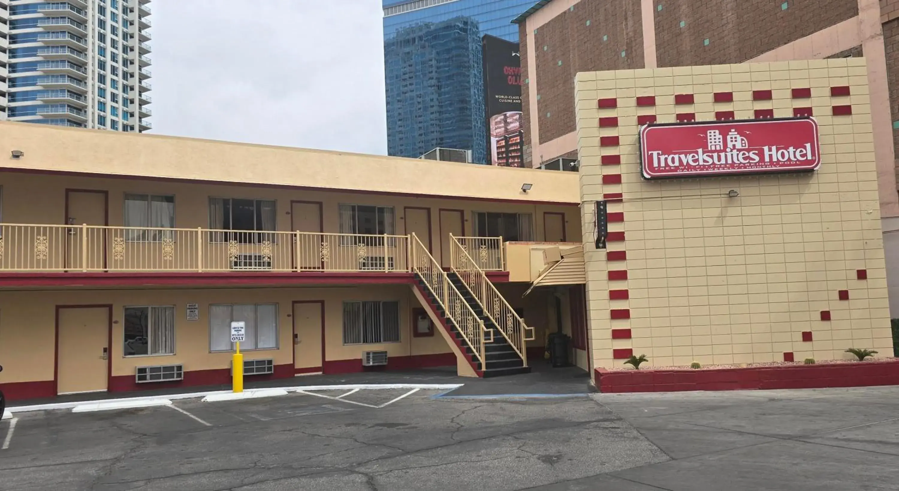Travelsuites Hotel Travelsuites Hotel