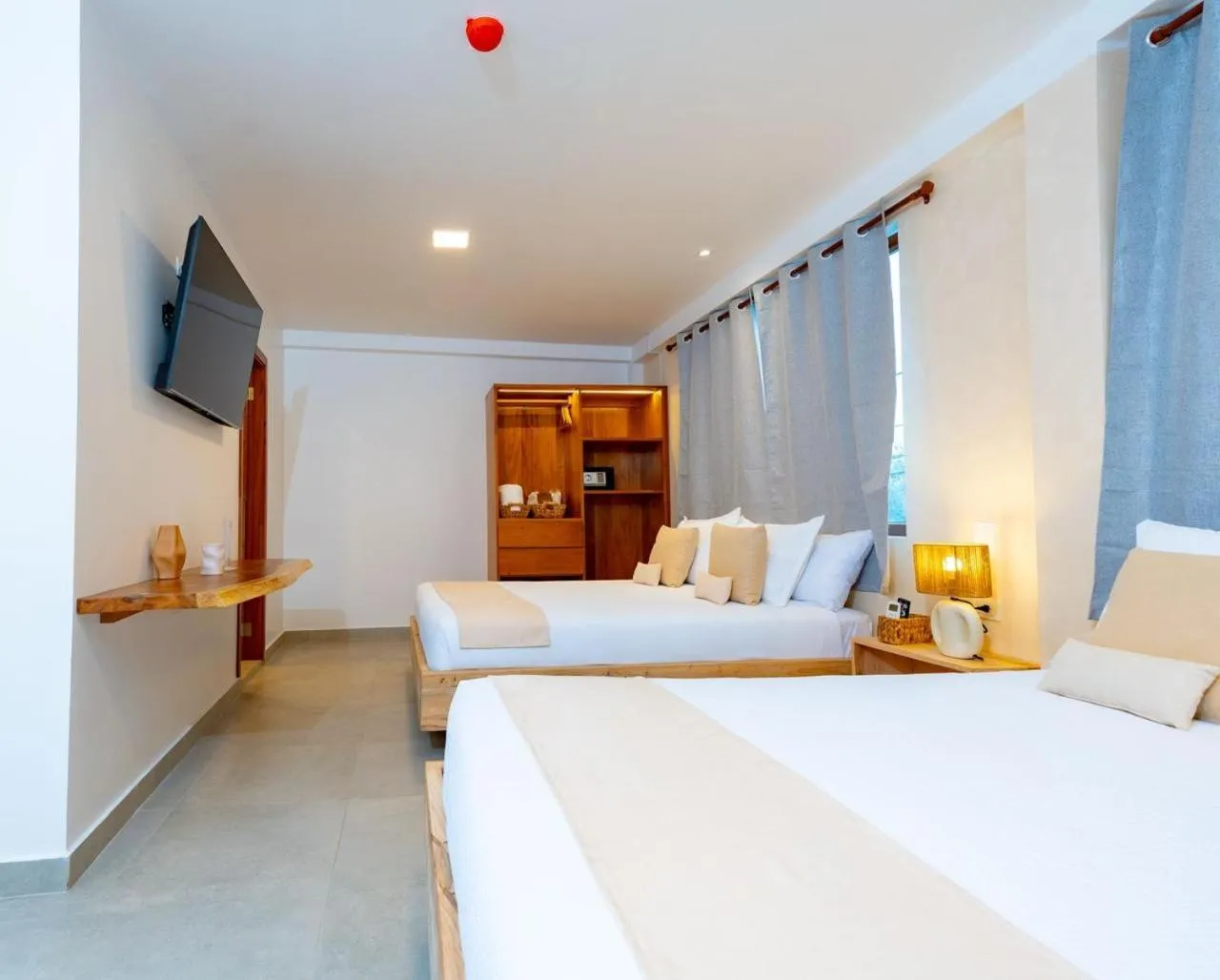 Bed in El Barranco Galapagos