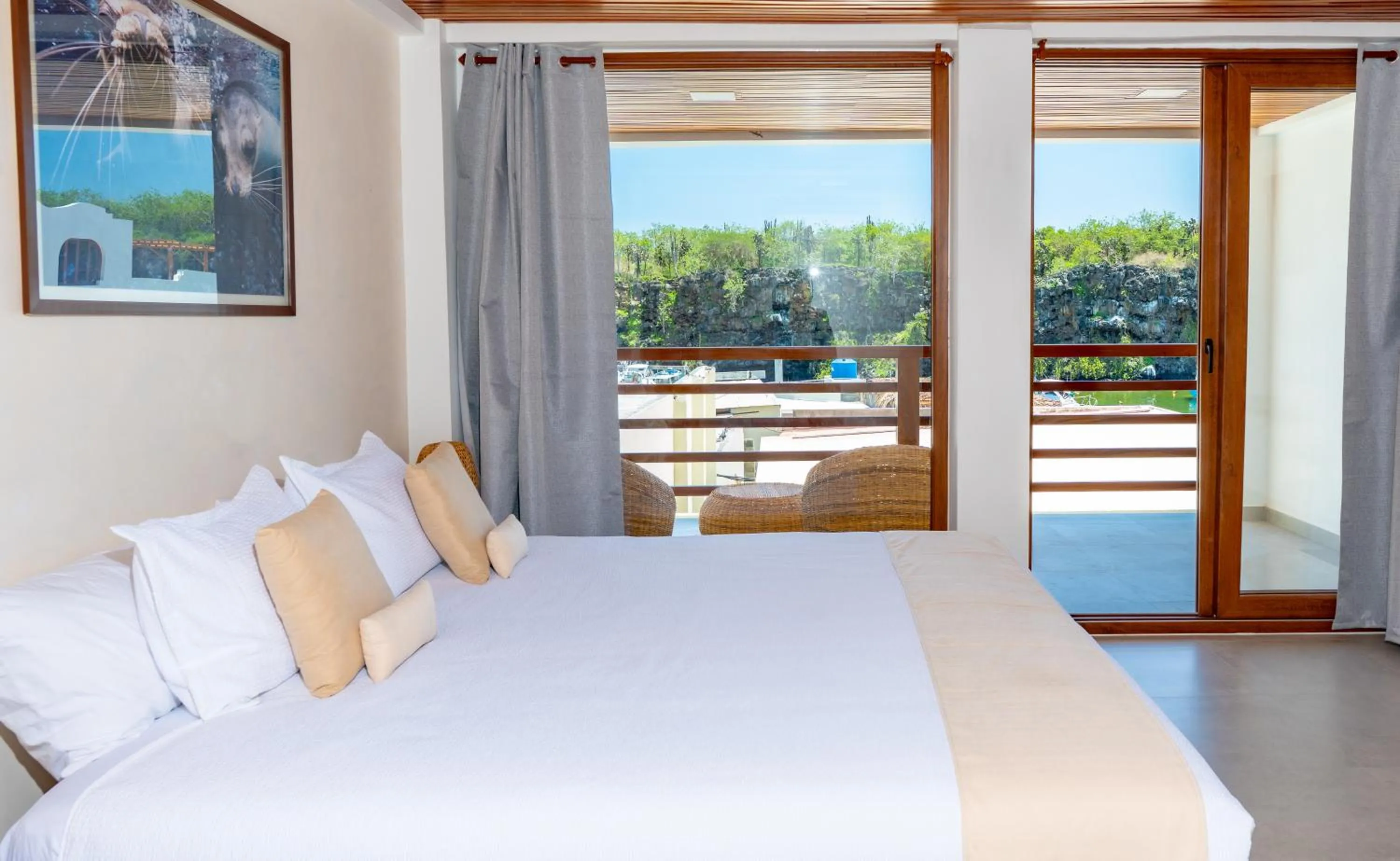 Bed in El Barranco Galapagos