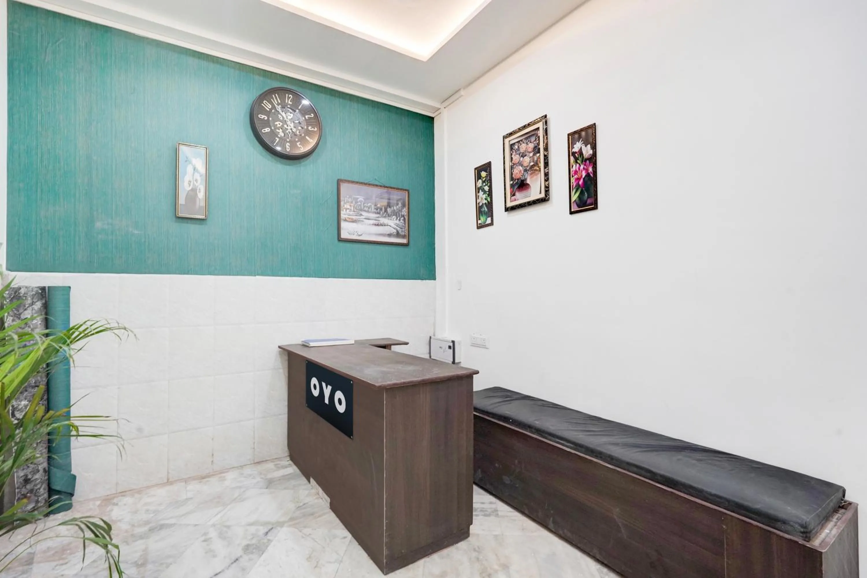 Lobby or reception in Hotel O AB Rooms