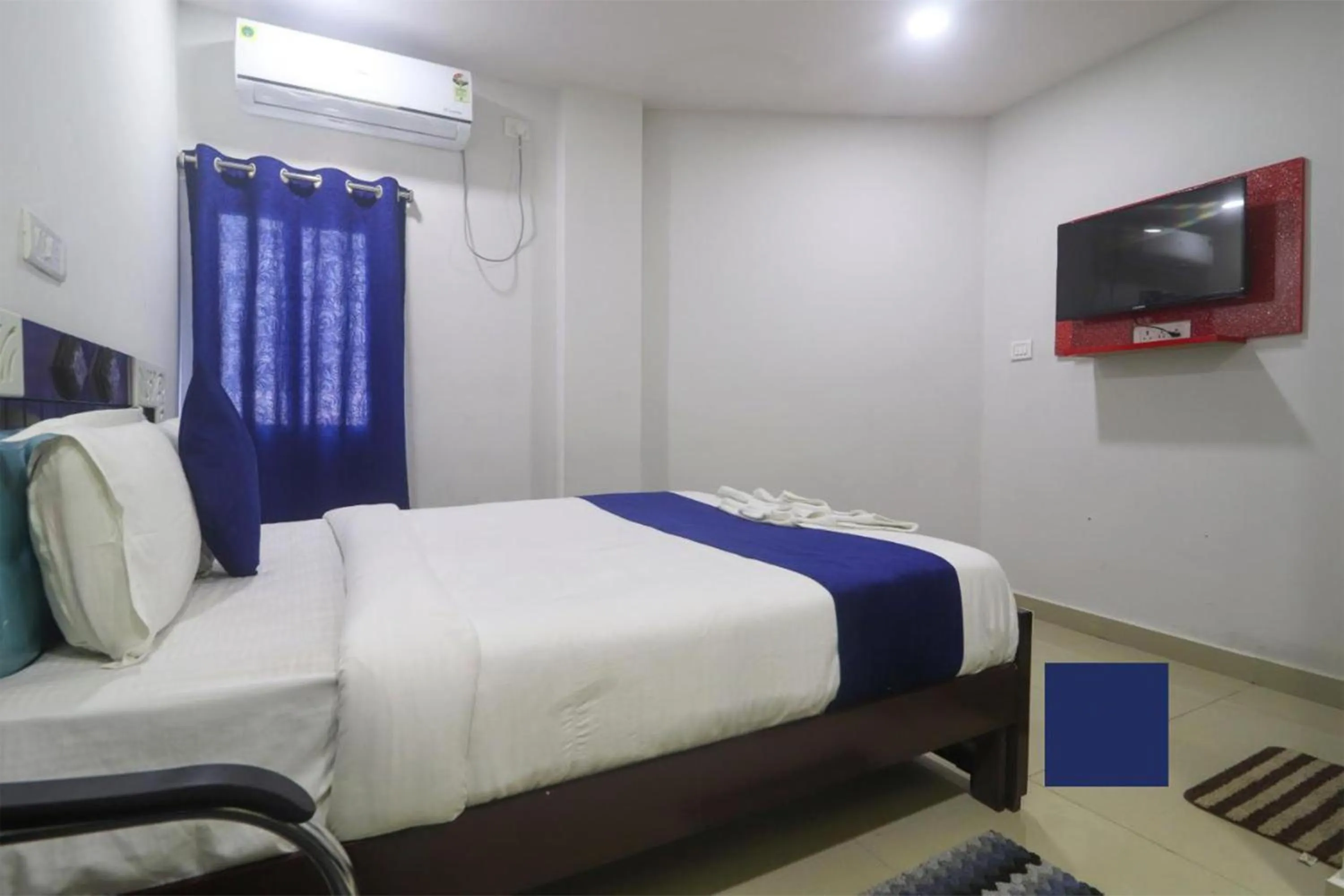 Bedroom in The Galaxy Grand Hotel