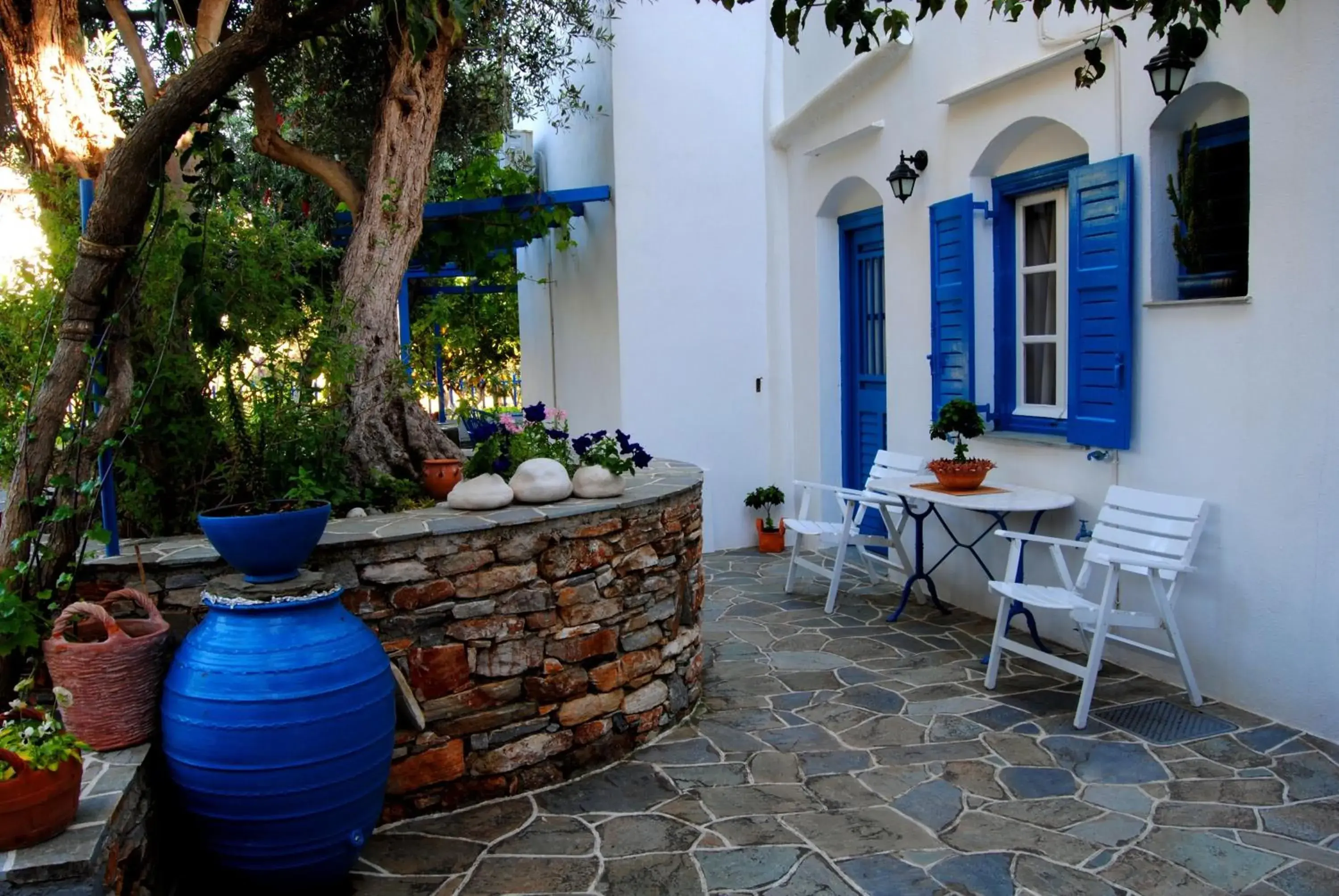 Standard Twin Room with Garden View in Giaglakis Rooms Standard Twin Room with Garden View in Giaglakis Rooms