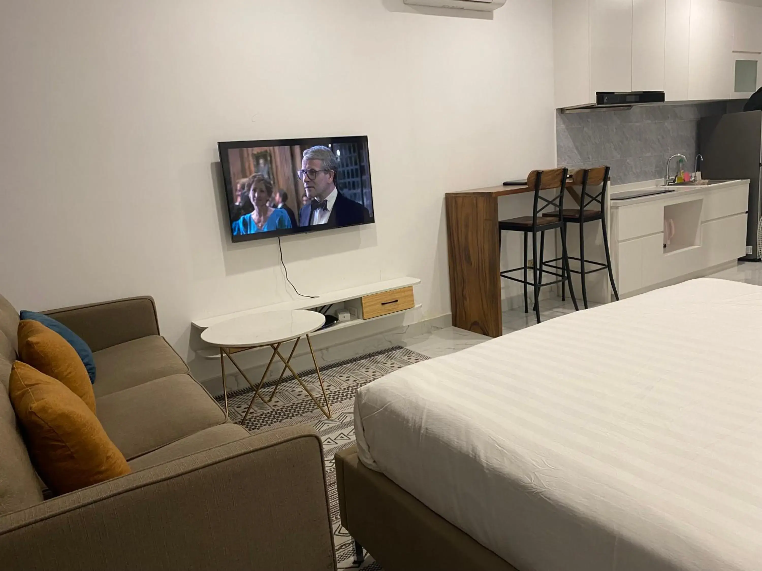 The Vincent Condo The Vincent Condo