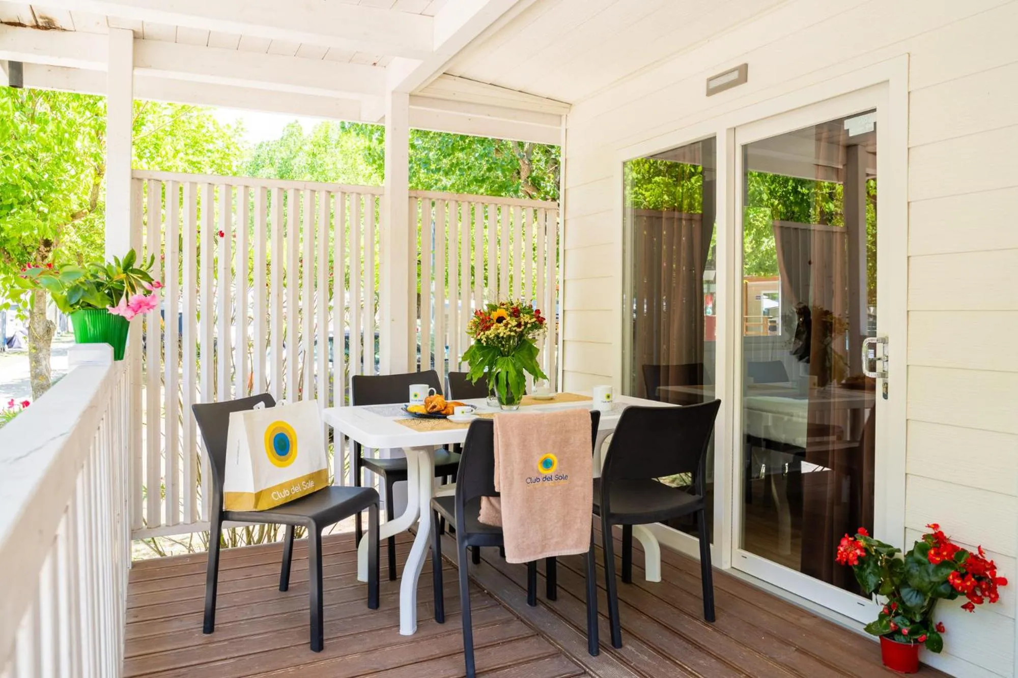 Balcony/Terrace in Club del Sole Adriatico Cervia Easy Camping Village