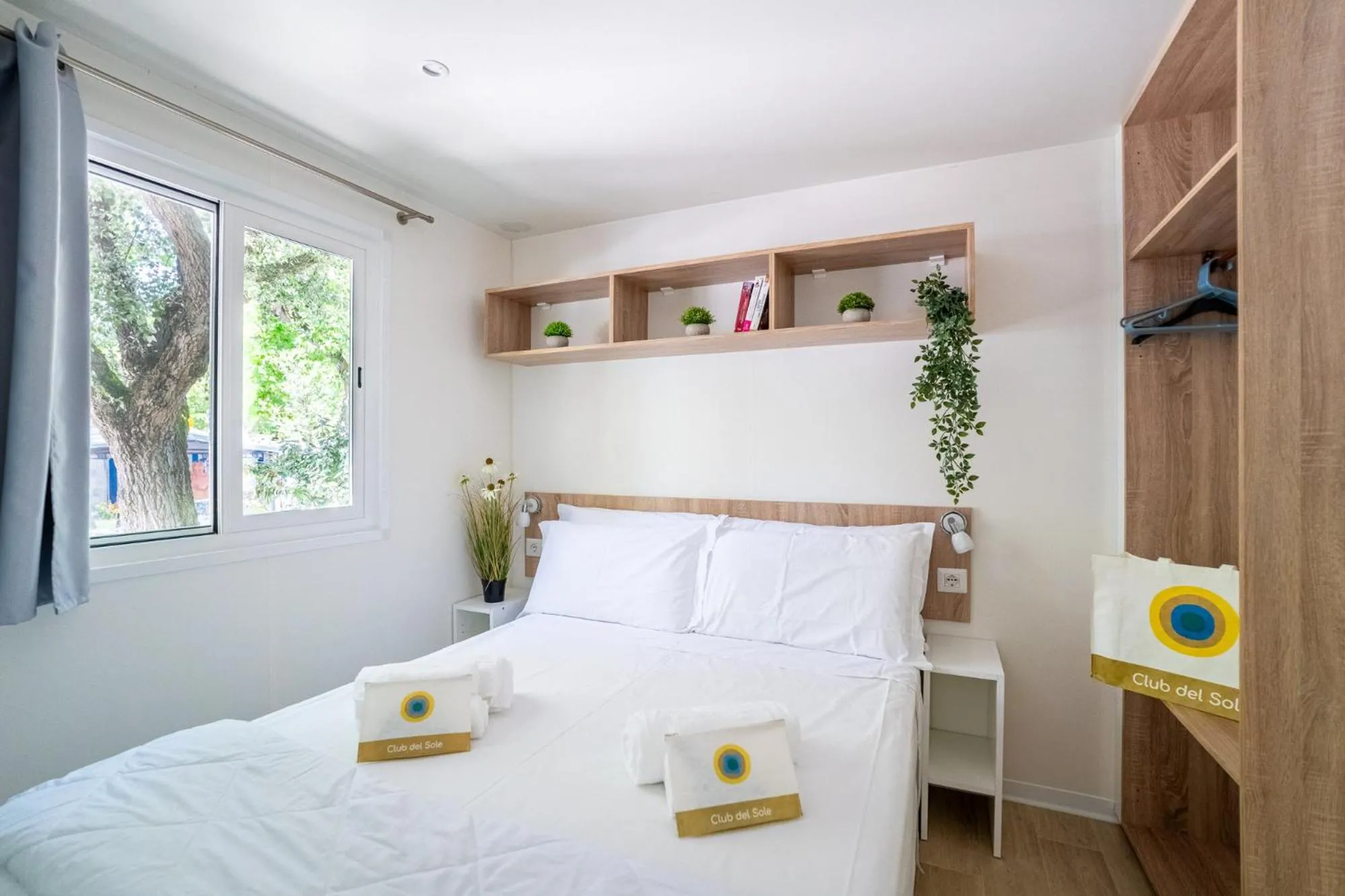 Bedroom, Bed in Club del Sole Adriatico Cervia Easy Camping Village
