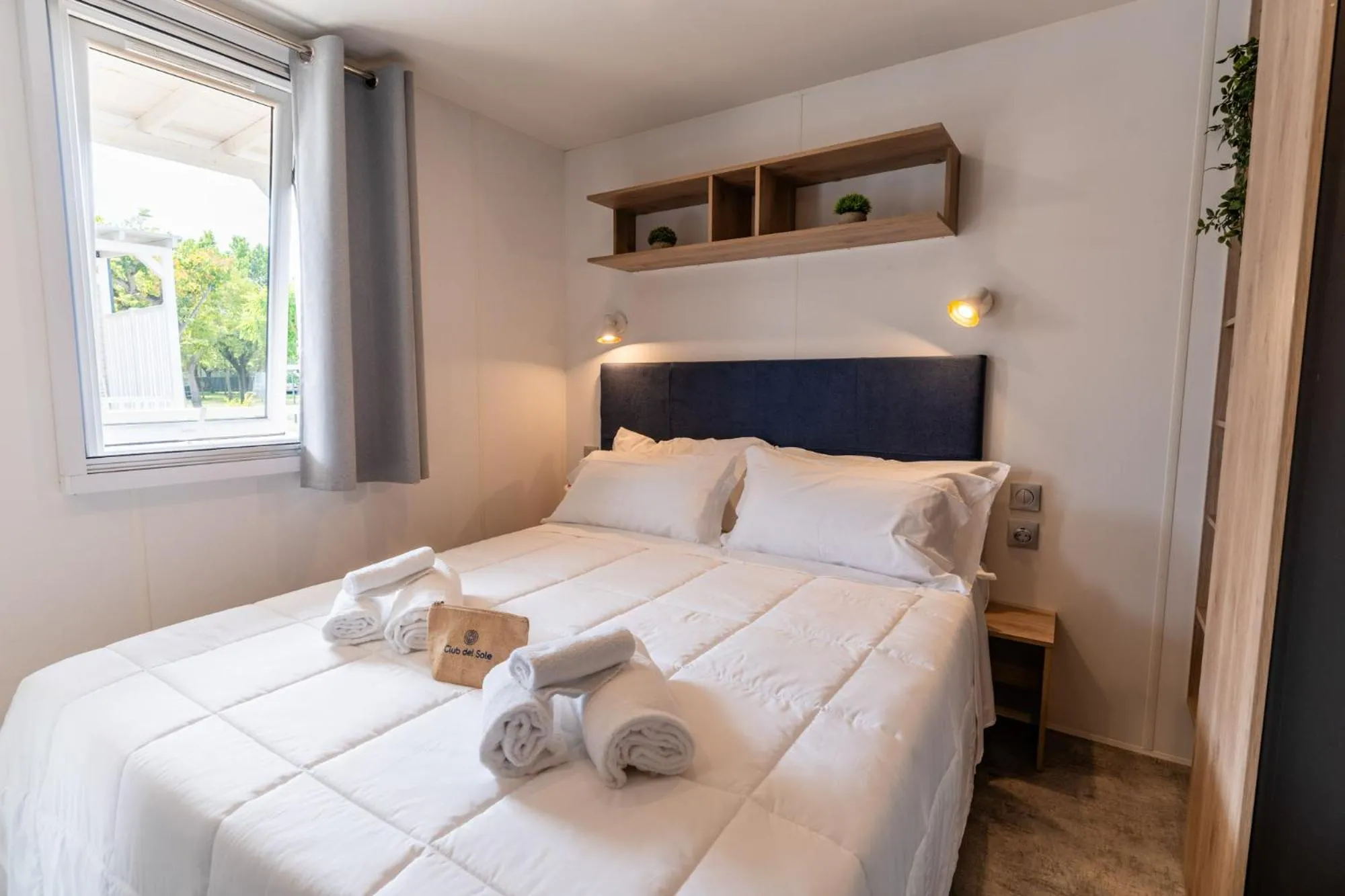 Bedroom, Bed in Club del Sole Adriatico Cervia Easy Camping Village