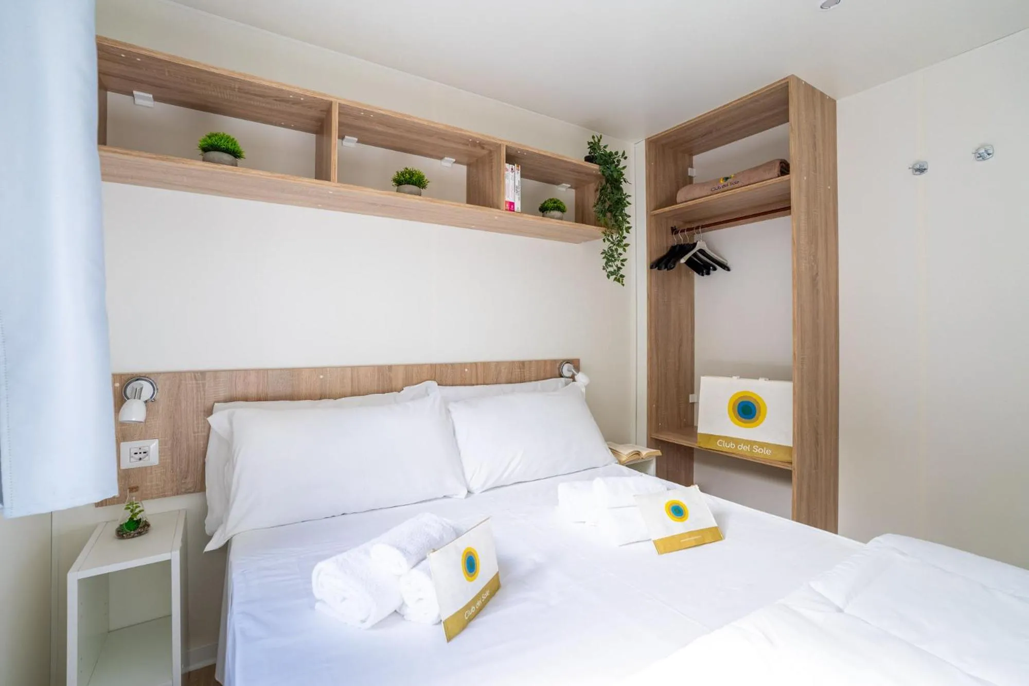 Bedroom, Bed in Club del Sole Adriatico Cervia Easy Camping Village