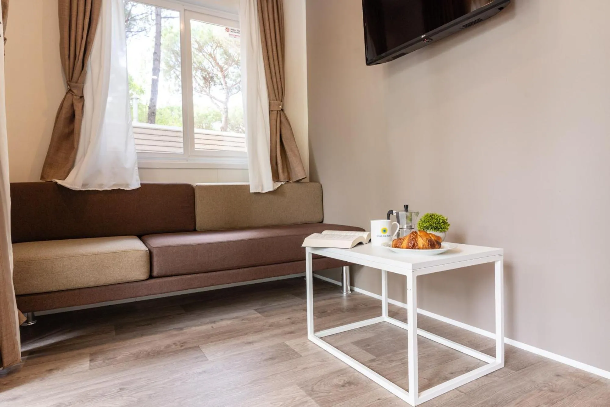 Living room in Club del Sole Adriatico Cervia Easy Camping Village