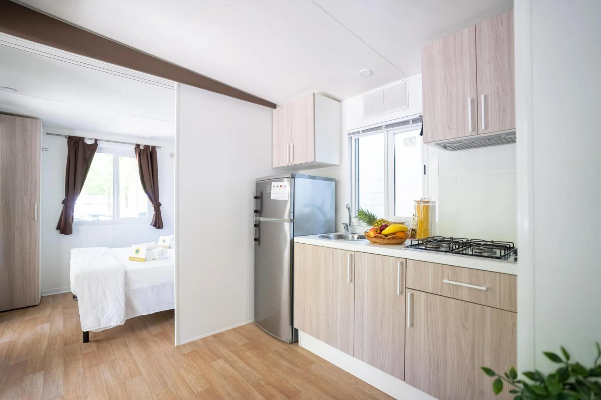 Kitchen or kitchenette in Club del Sole Adriatico Cervia Easy Camping Village