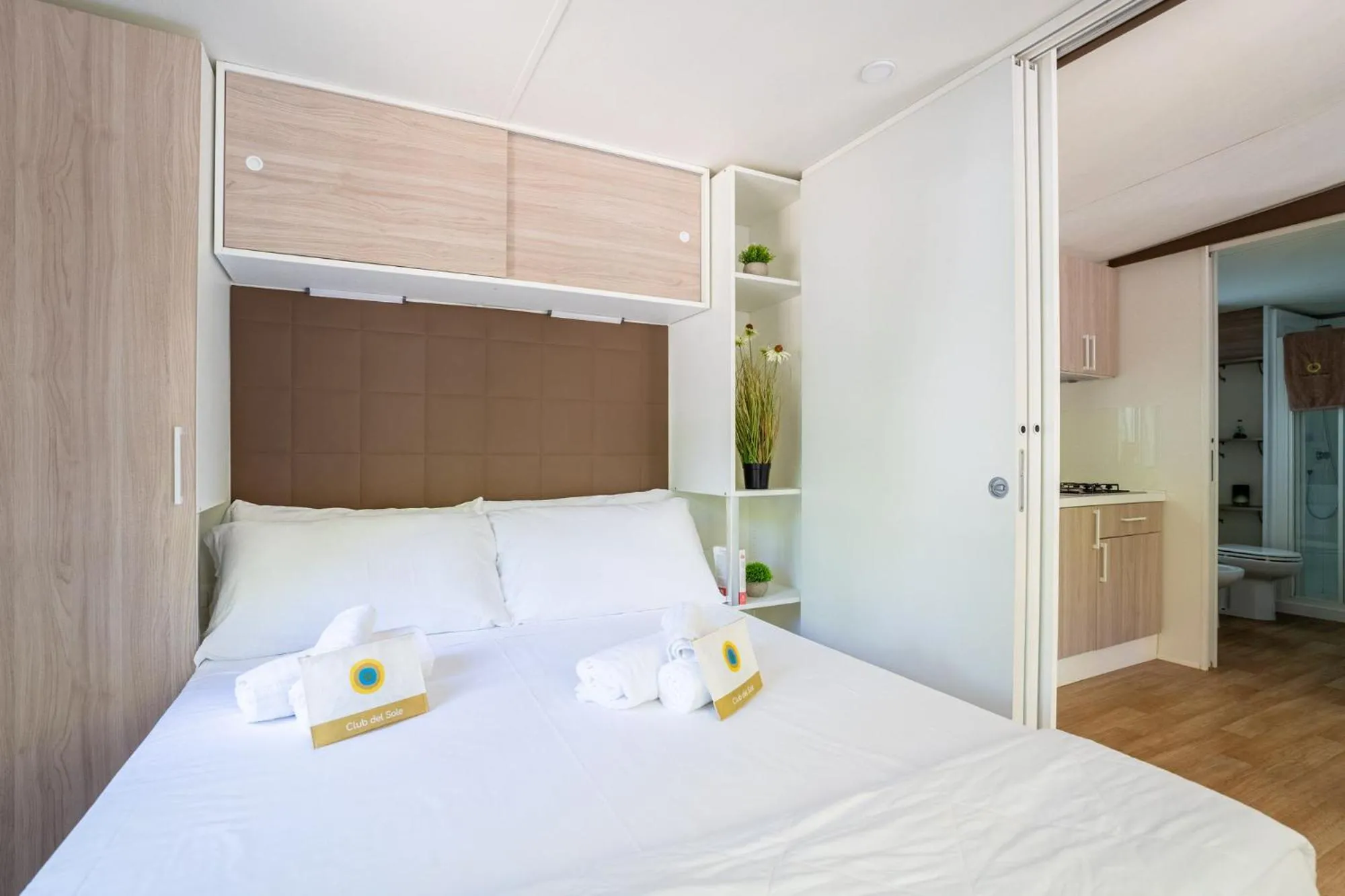 Bed in Club del Sole Adriatico Cervia Easy Camping Village