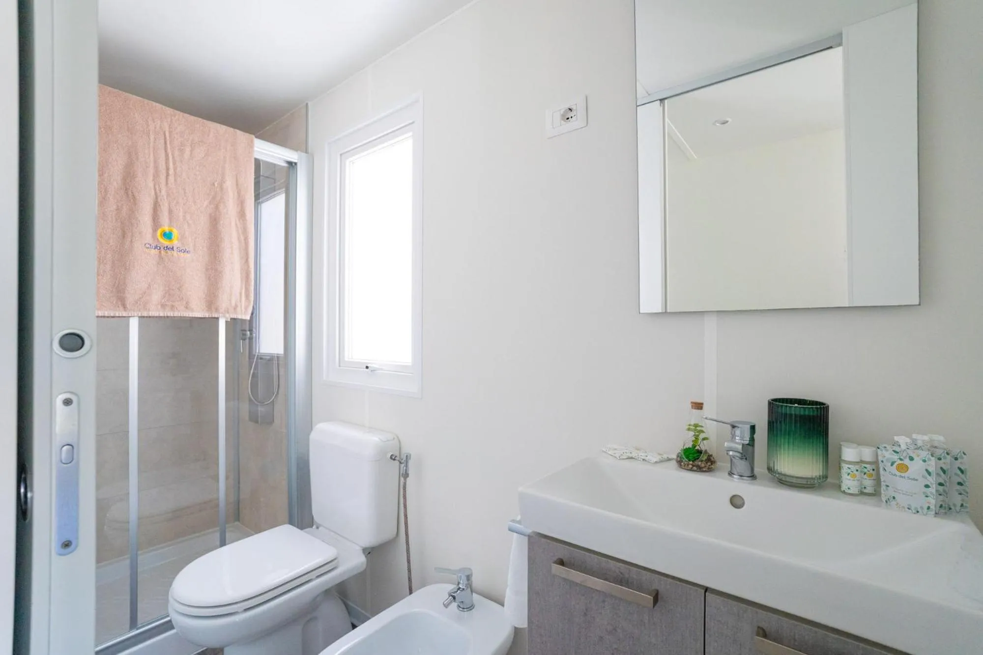 Shower in Club del Sole Adriatico Cervia Easy Camping Village