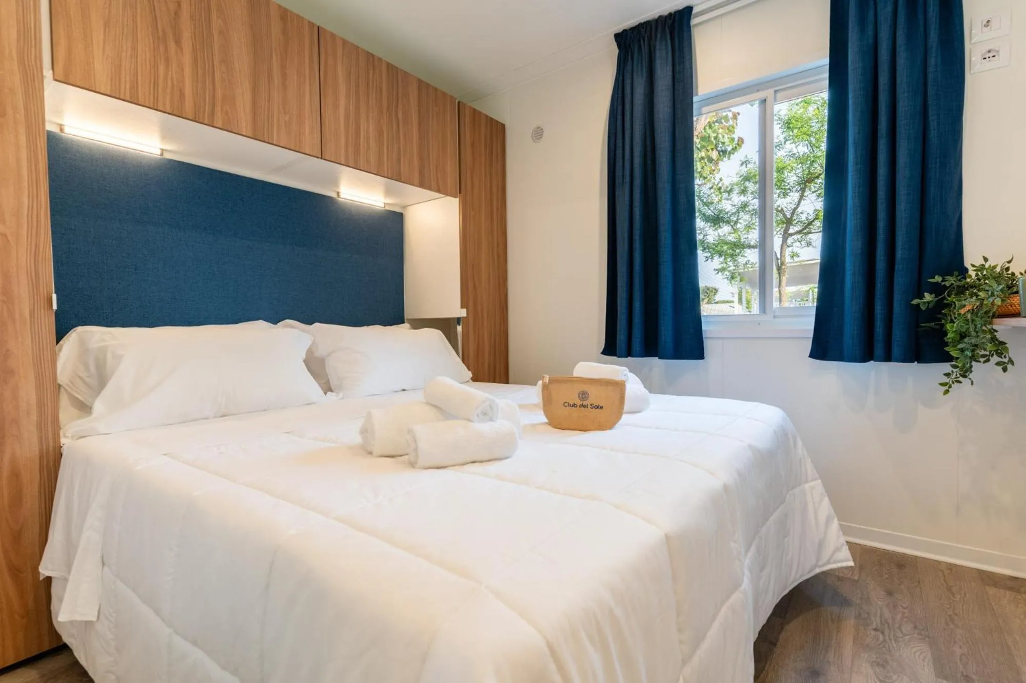 Bedroom, Bed in Club del Sole Adriatico Cervia Easy Camping Village