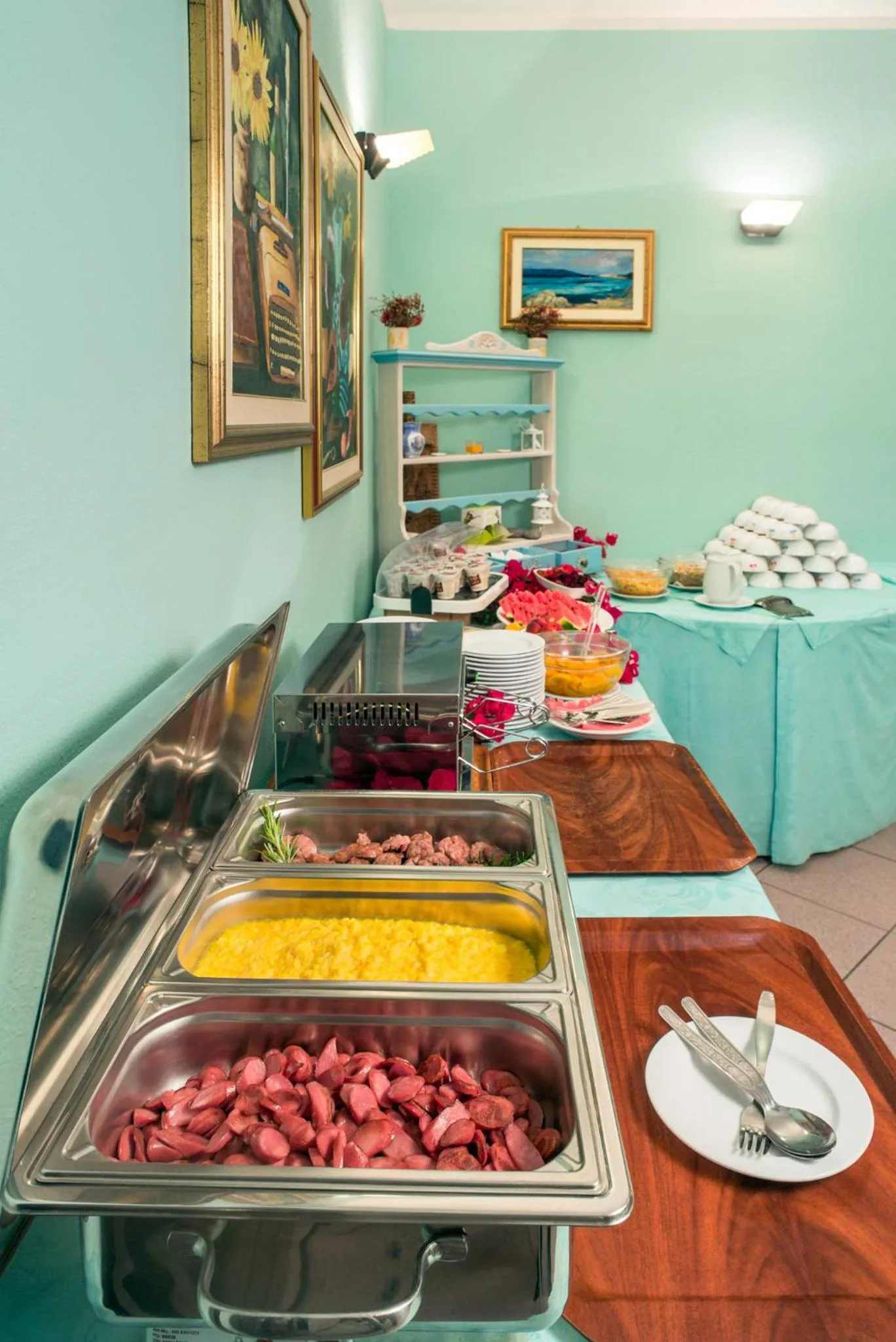 Restaurant/places to eat in Hotel Majore