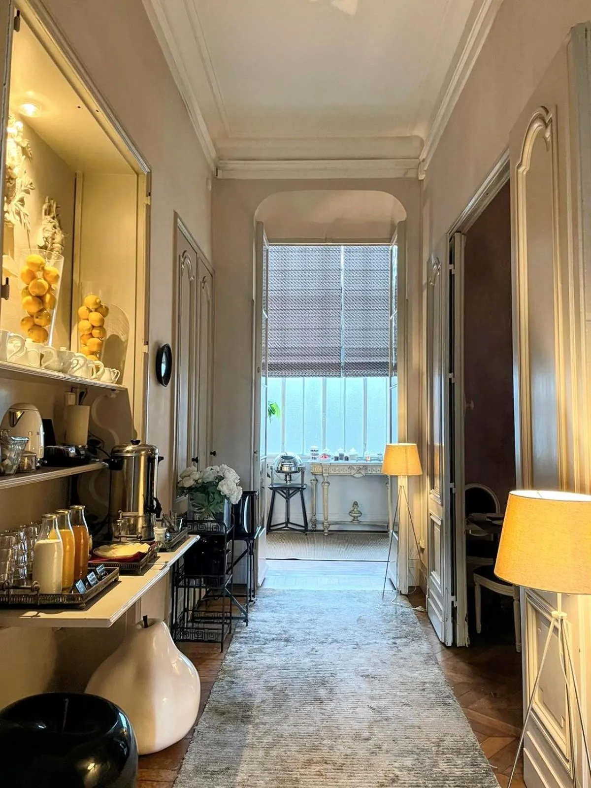 Buffet breakfast in L'Hôtel Particulier Bordeaux