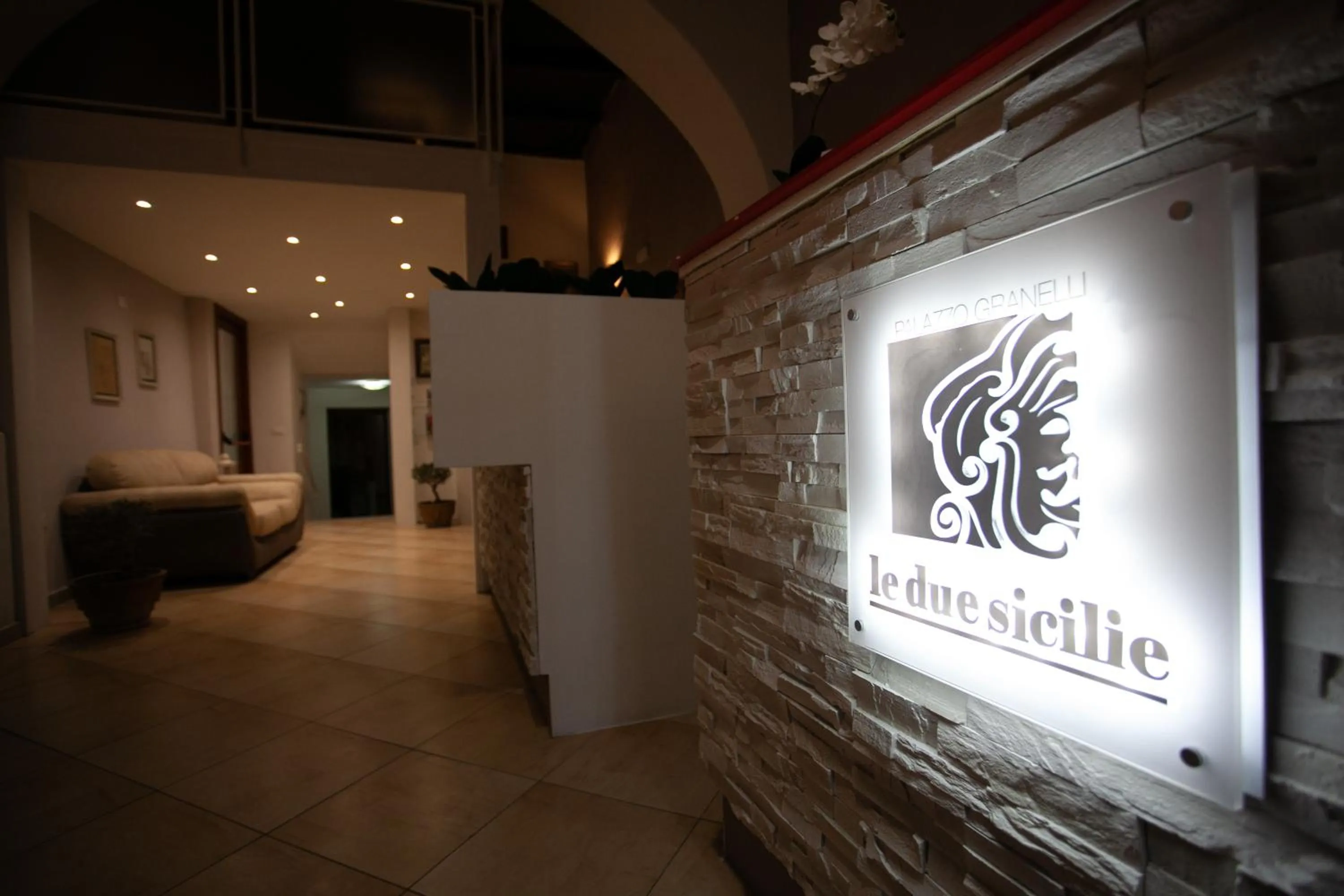 Lobby or reception in Le Due Sicilie