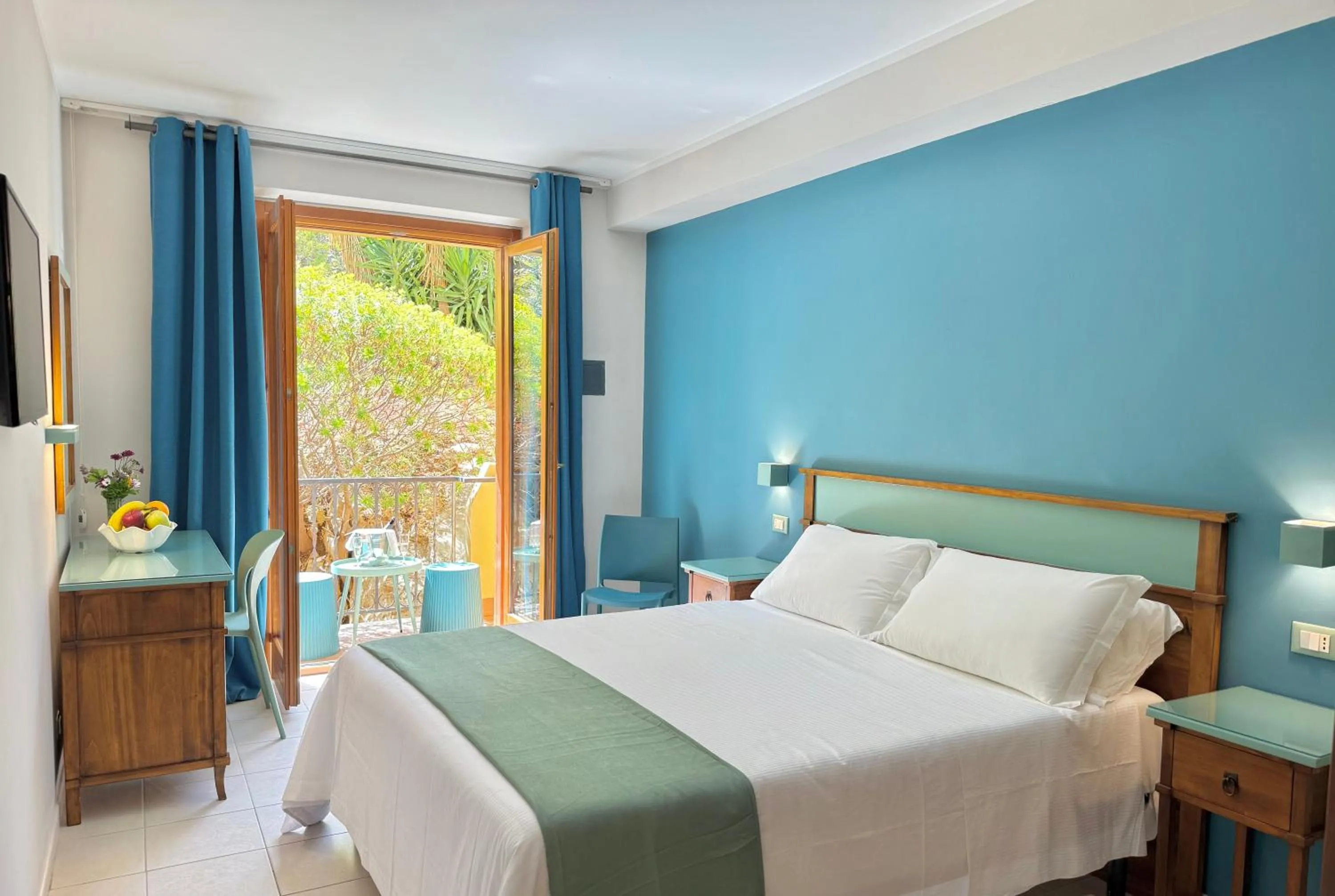 Double Room with Balcony in HOTIDAY San Vito Lo Capo